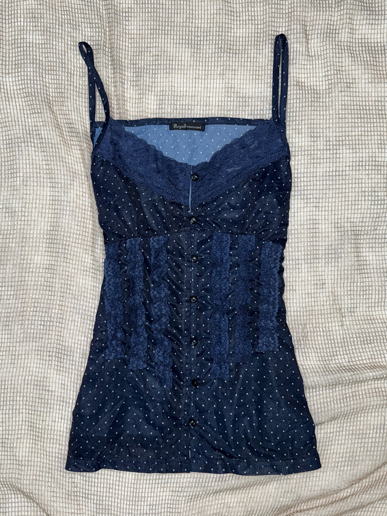 Scalloped Polka Dot Lace Trim