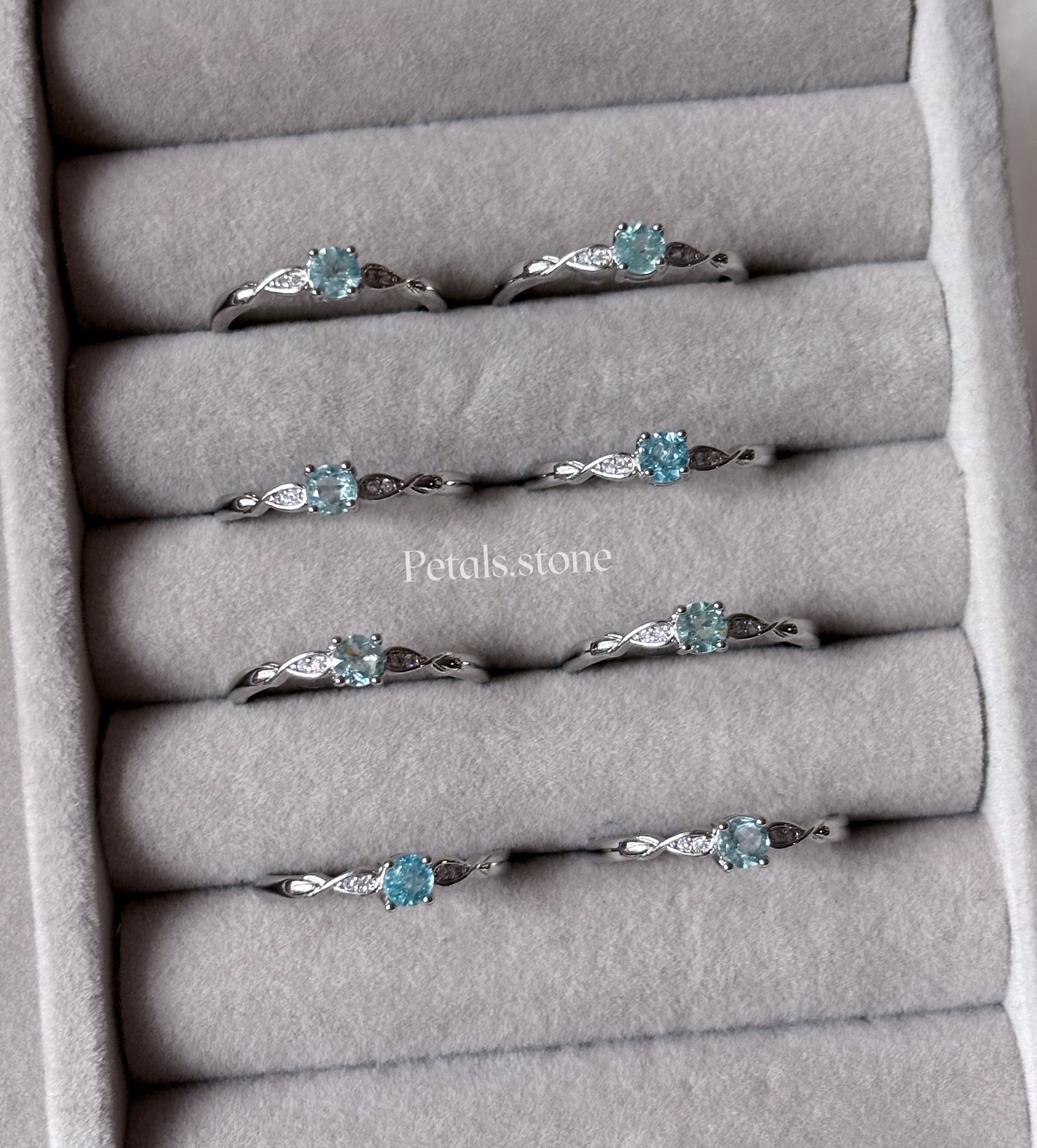 藍磷灰戒指 (Blue Apatite Ring)💍  