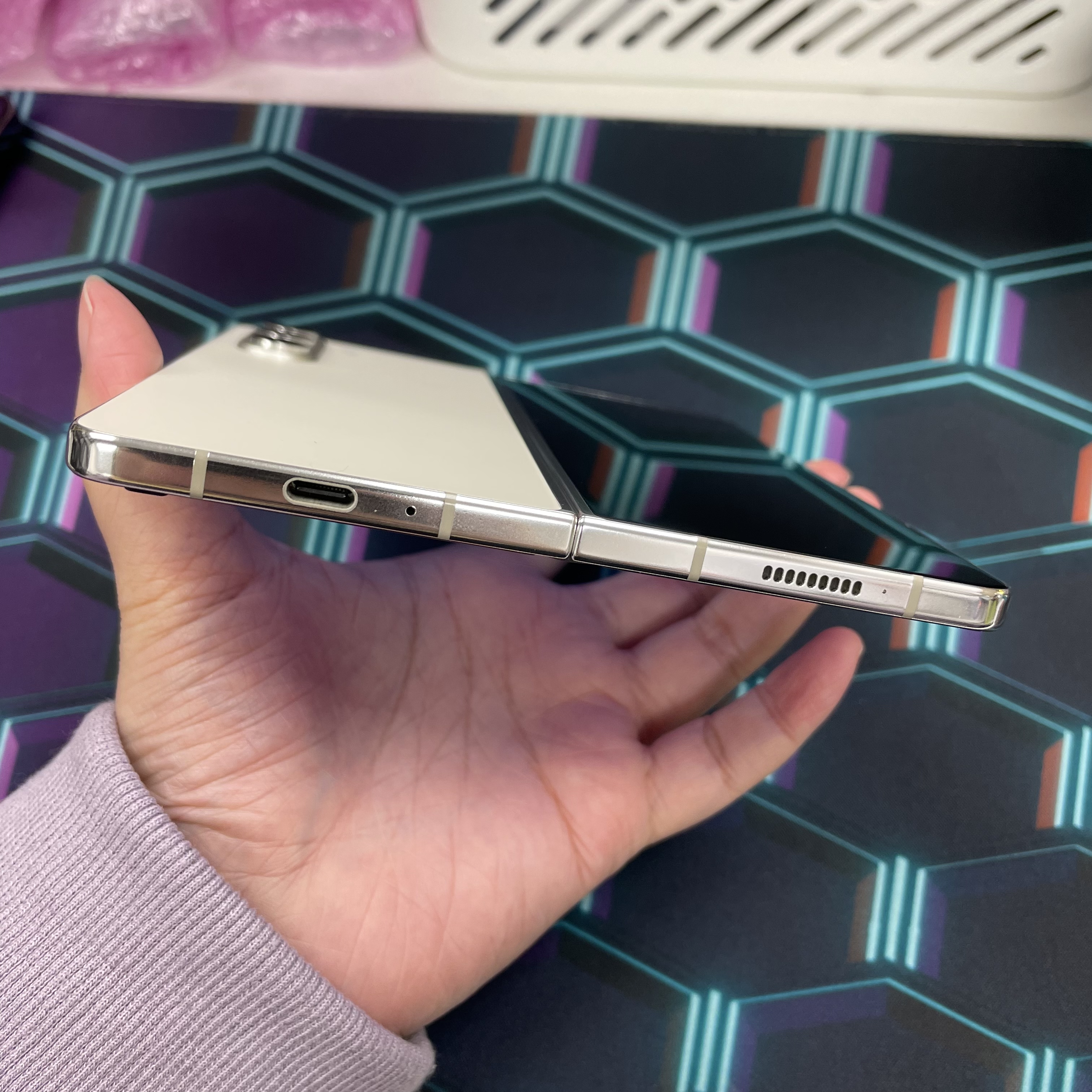 *5808B Galaxy Z Fold 5 完美機 12+256GB 白色 white