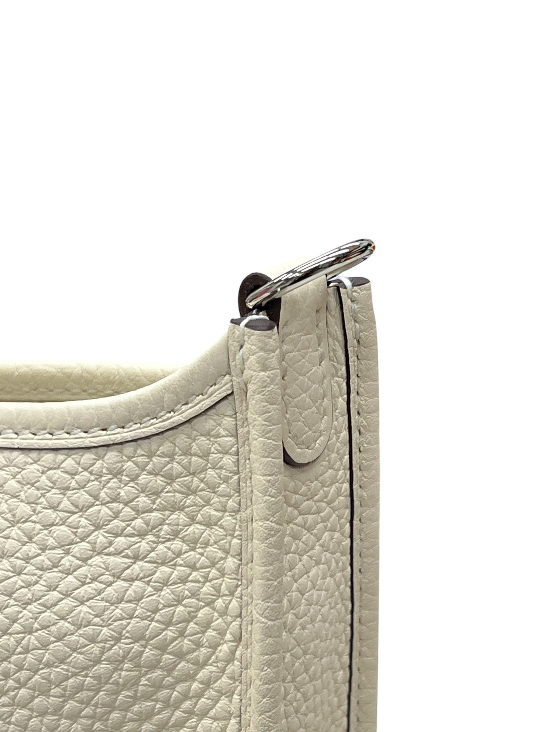 Pre-Owned HERMÉS Mini E Stamp Z / Product Code: 070727