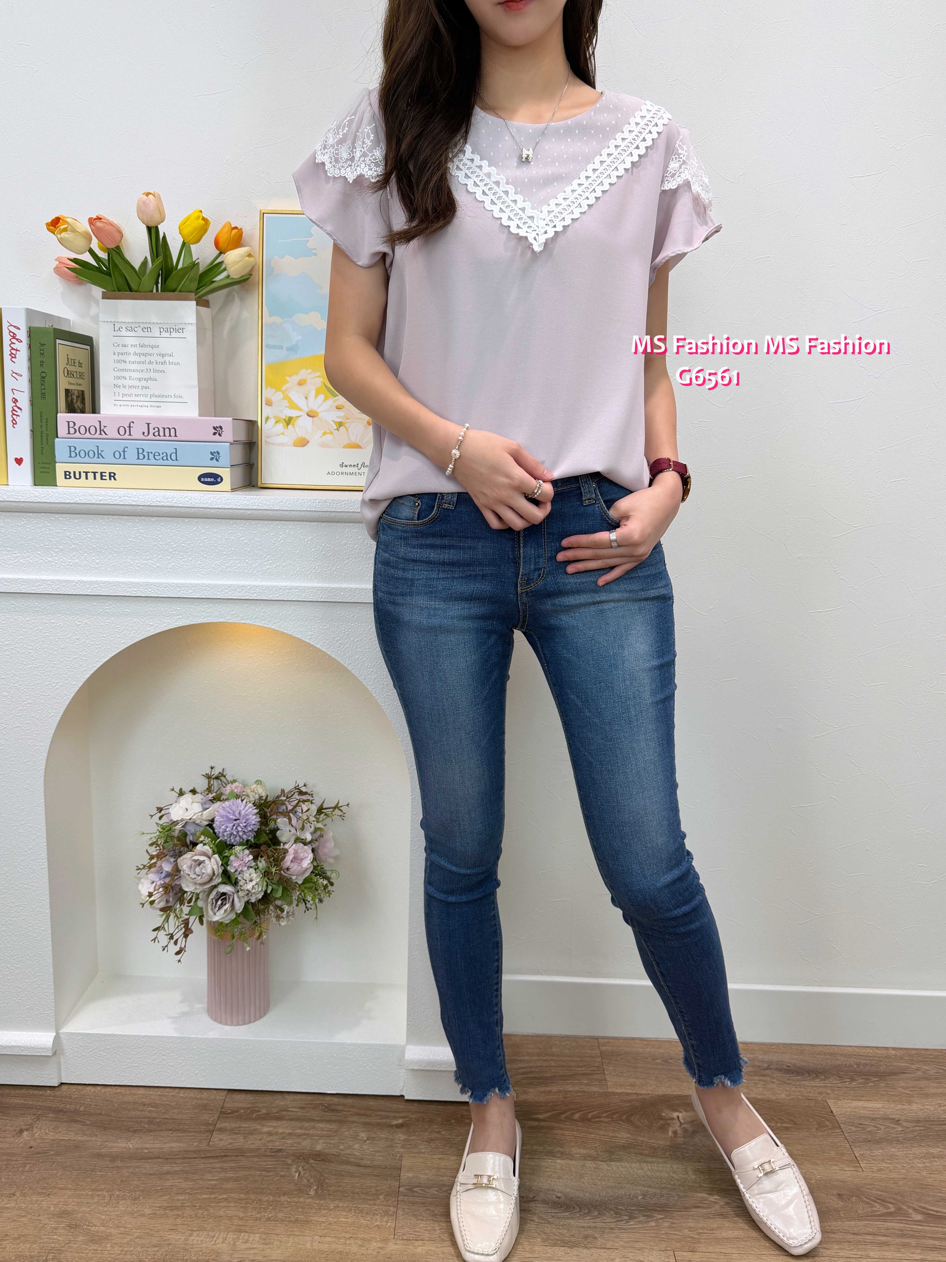 G6561 波浪V lace pattern top