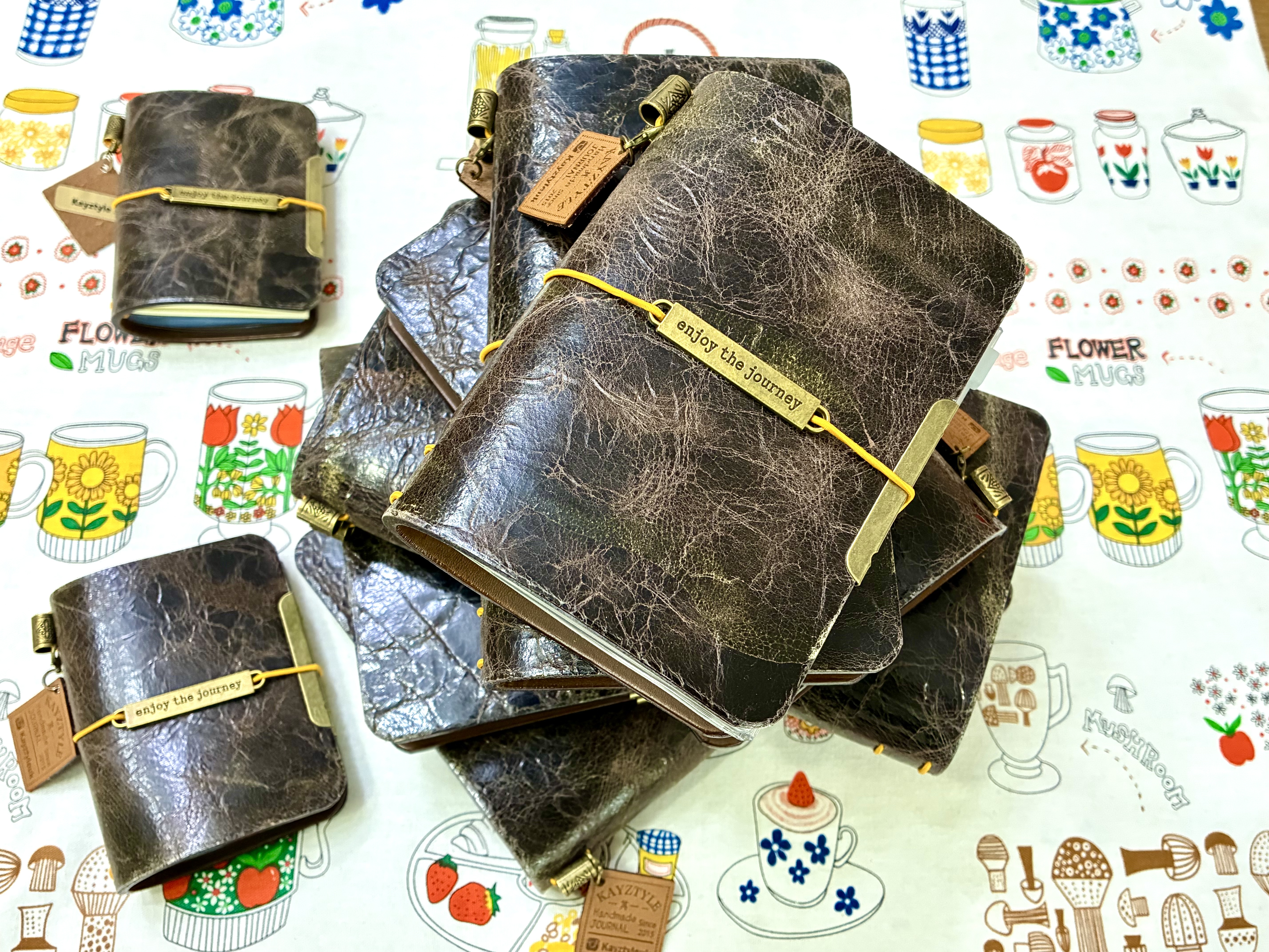 Write your story on something that lasts（2-fold)