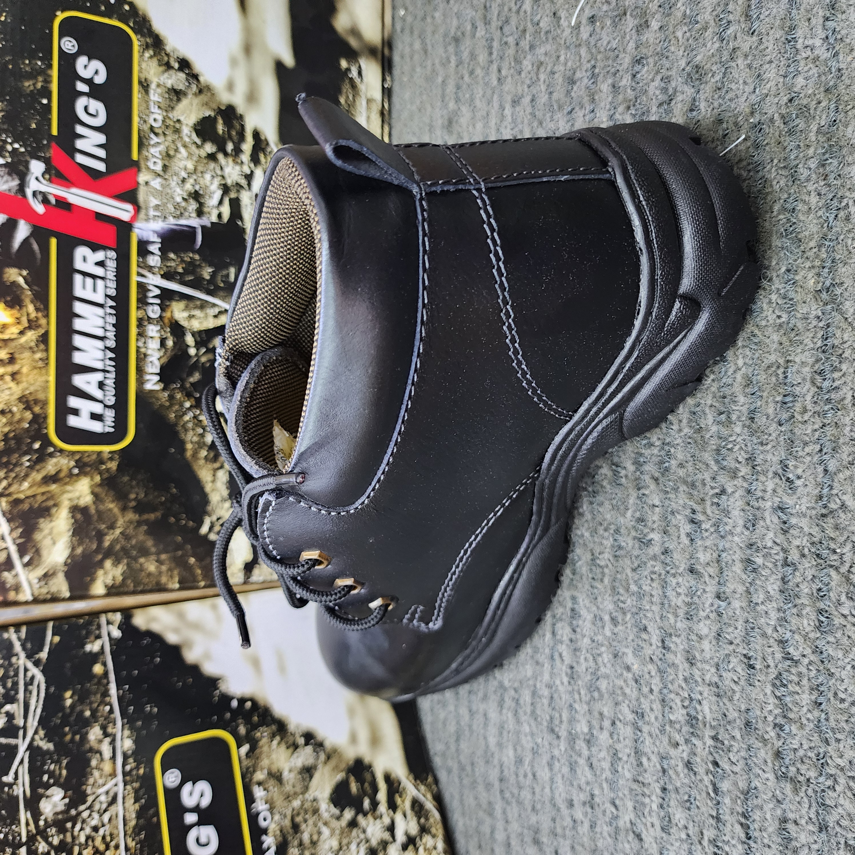 Hammer King 13010 Safety Shoes Boots Steel Toe Cap Steel Mid Plate Mid Cut Lace Up Premium Quality Genuine Leather SIRIM and DOSH Approved Black Rubber Outsole Kasut Keselamatan