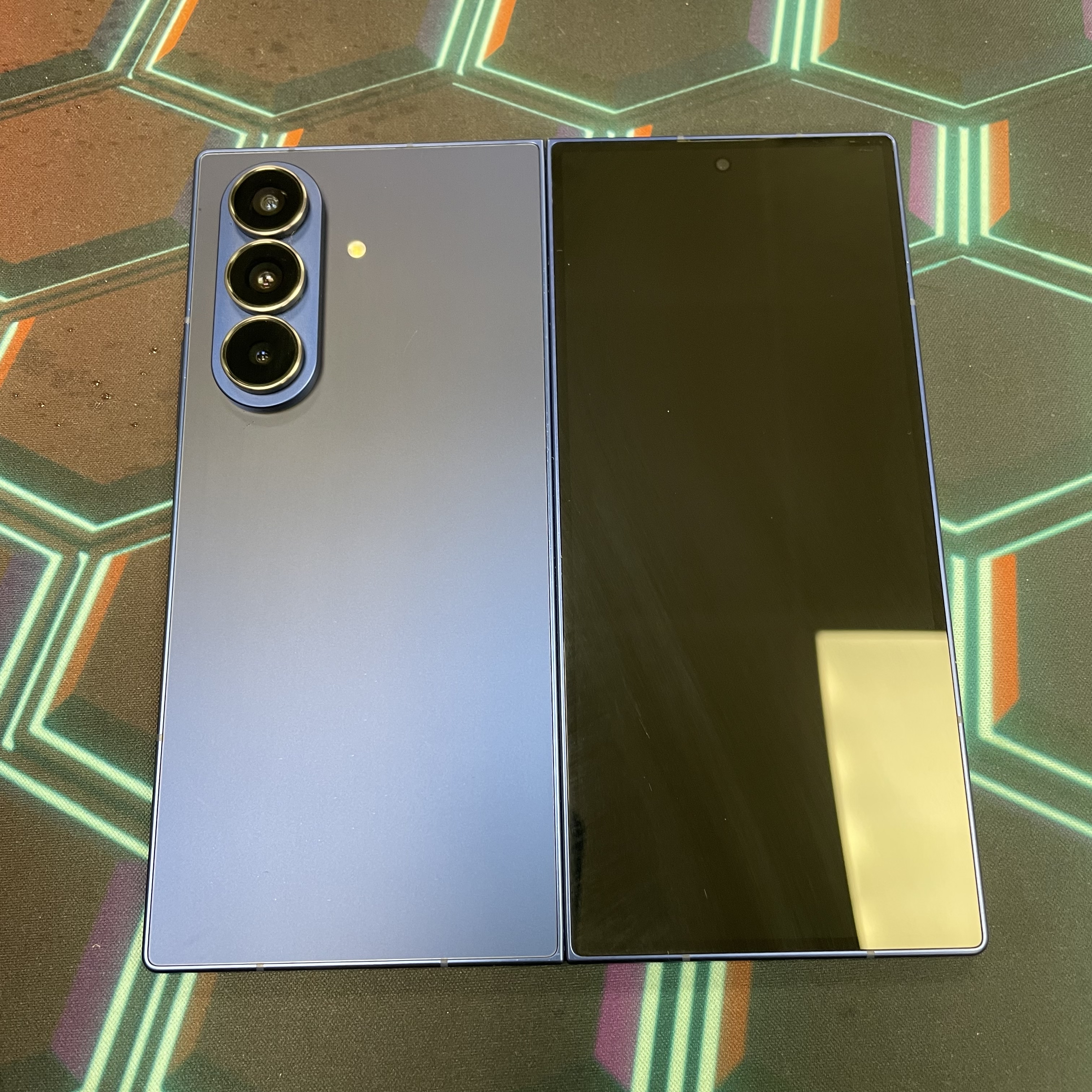 *7567 Galaxy Z Fold 7 勁靚機 12+512GB 藍色 blue