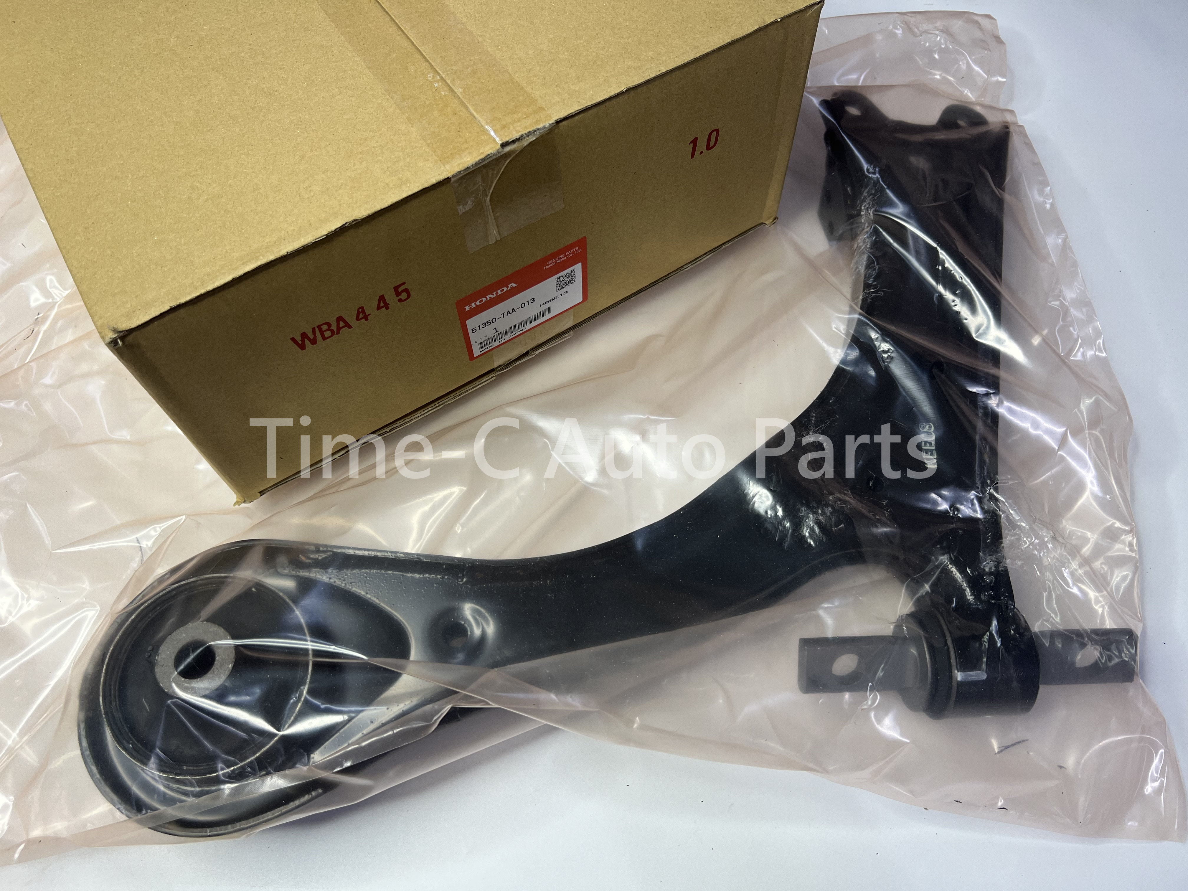 右下叉架 51350-TAA-013 - Honda Stepwgn