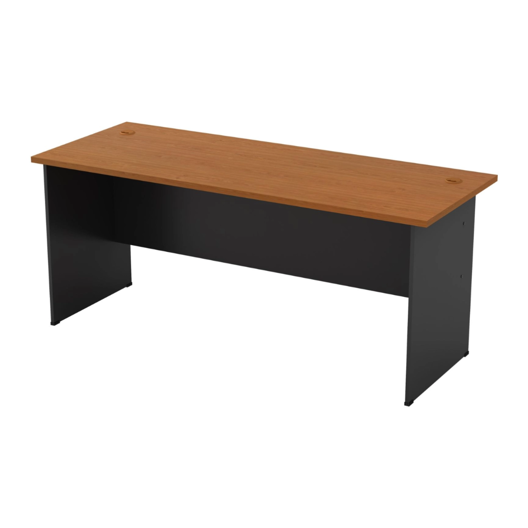 Standard 2′ × 4′ Table (W1200 × D700 × H750 mm)
