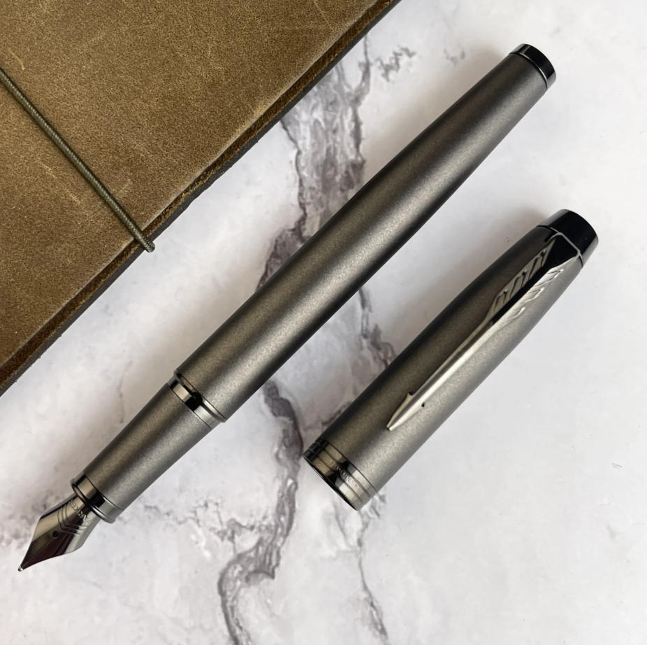 Parker IM Monochrome Collection ( Ballpoint / Rollerball / Fountain )
