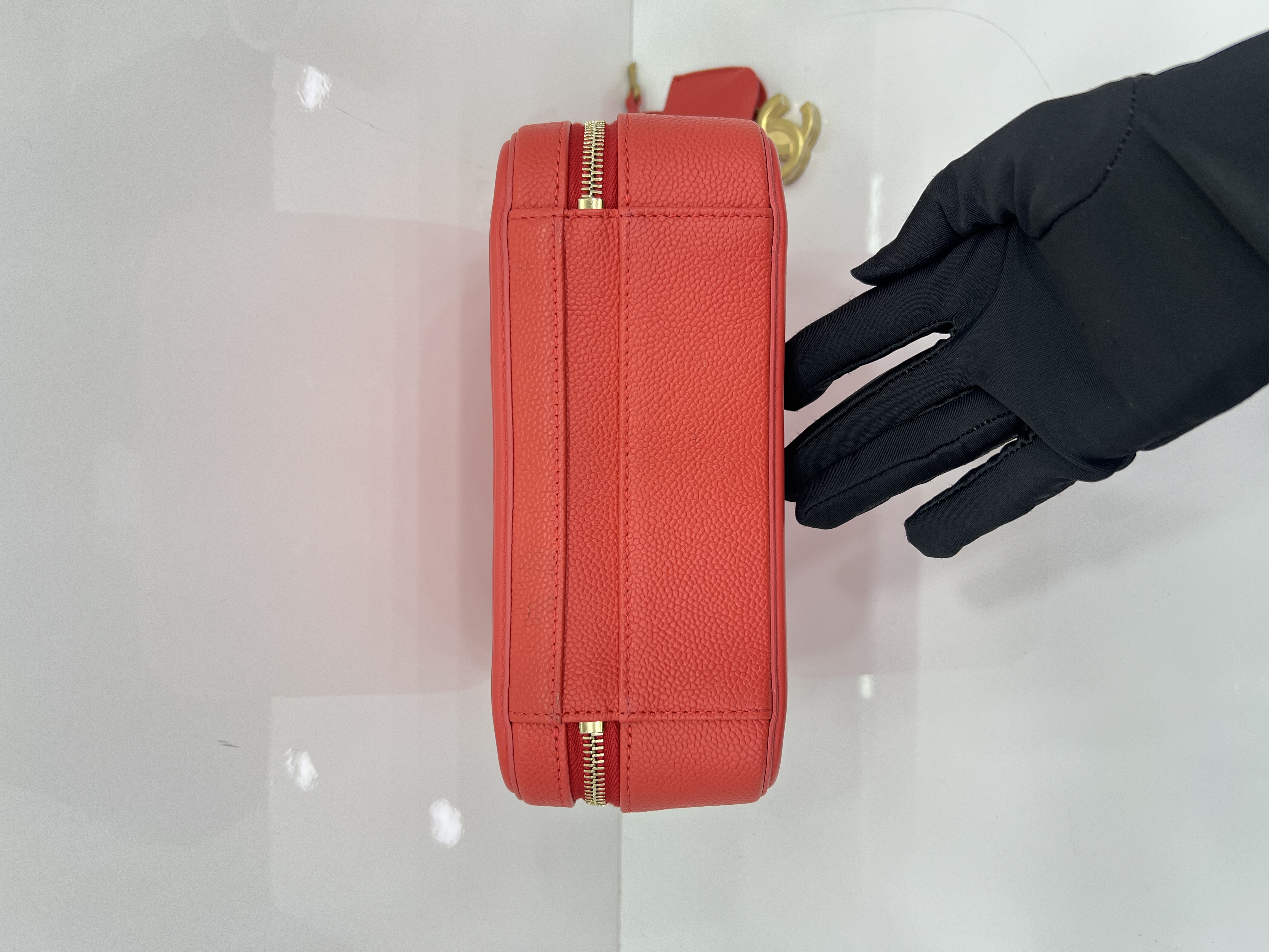 直播貨品 |  [1個-$100 2個-$300］EE81