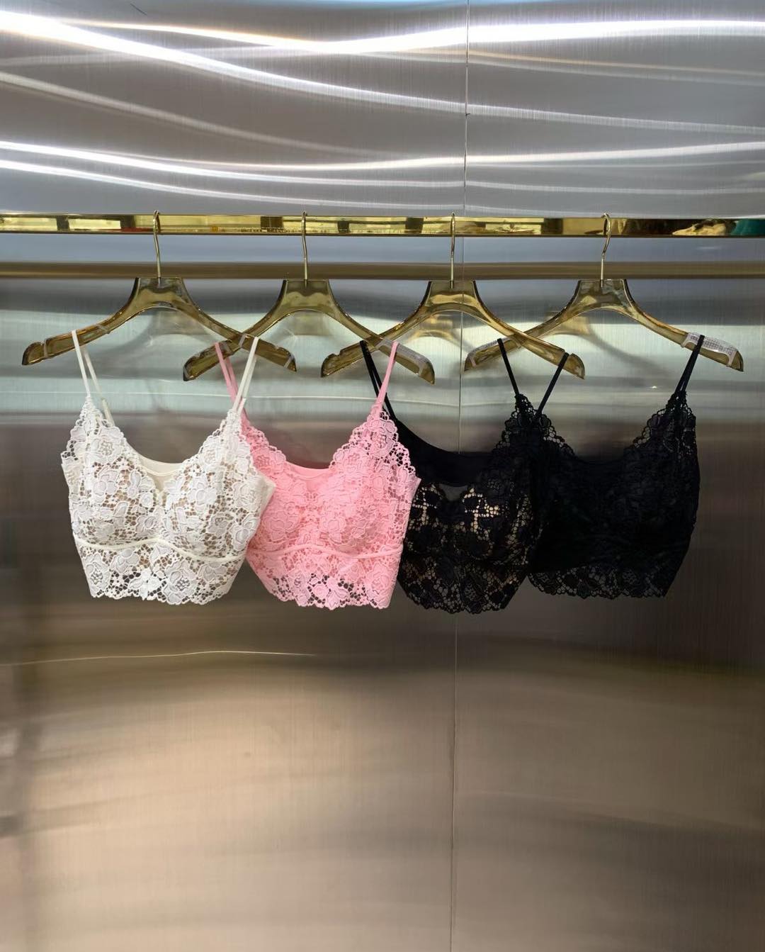 撞色托底lace bra top