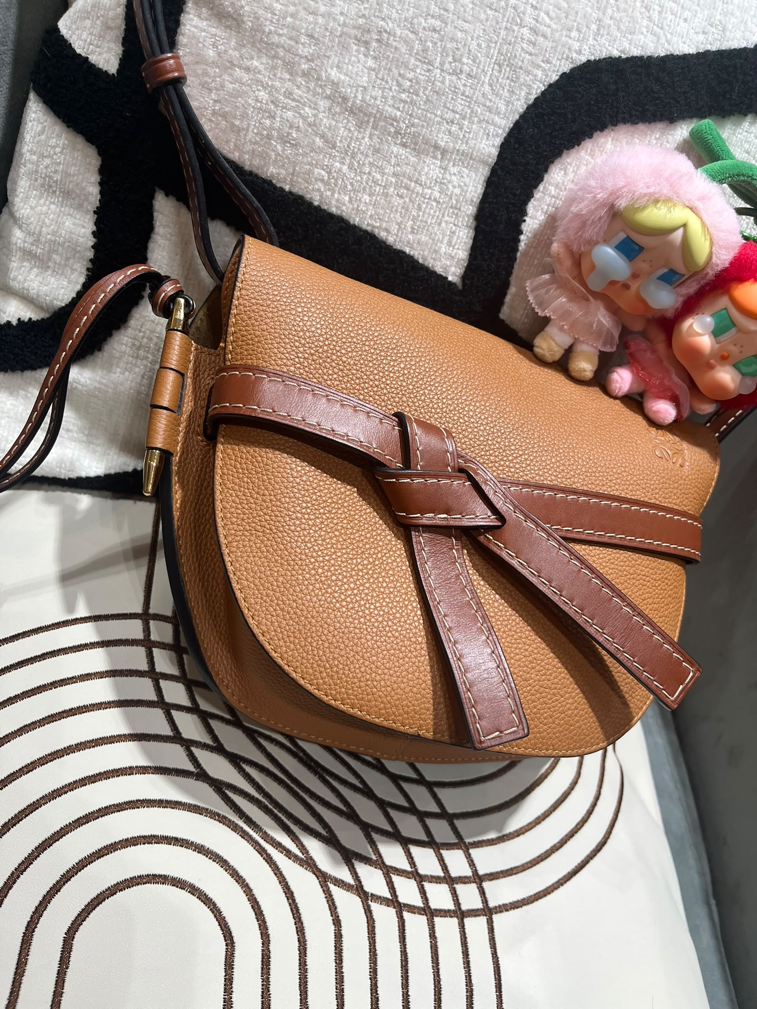 Loewe Gate Small crossbody bag Tan 100%Authentic, 95%New ✅Dust bag