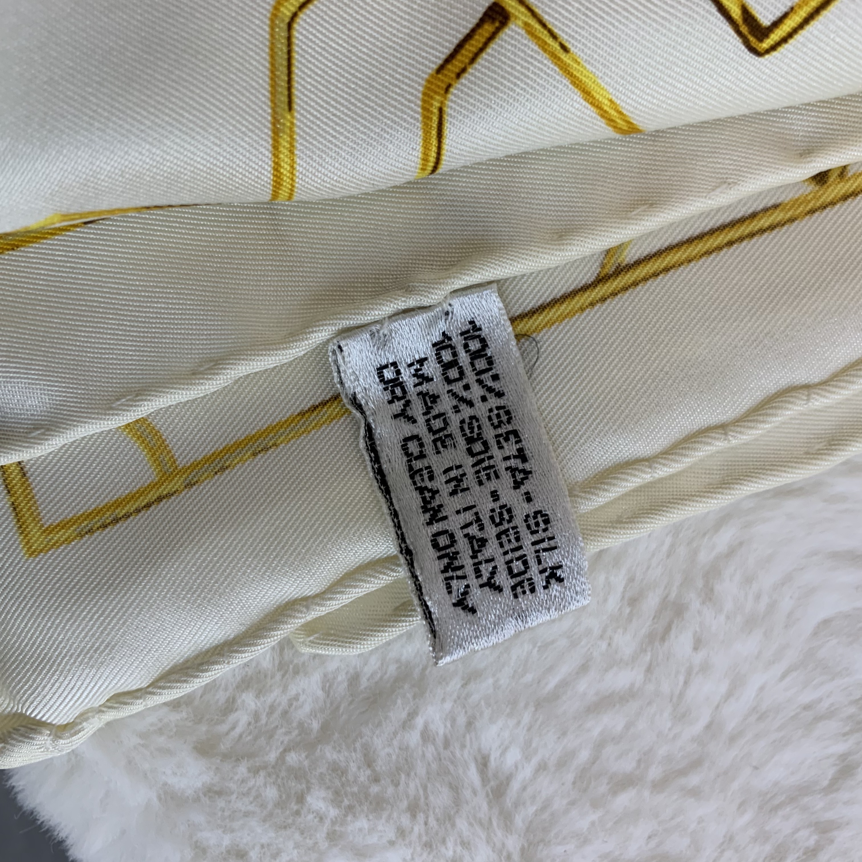 埃及神話🫢Chanel 太陽神拼米色方巾