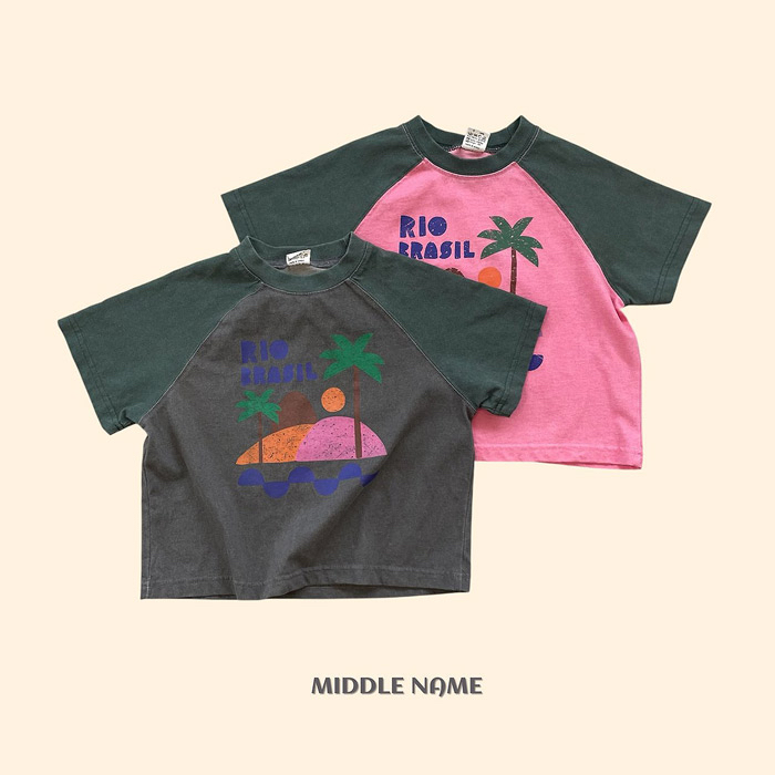 🇰🇷middle name tee
