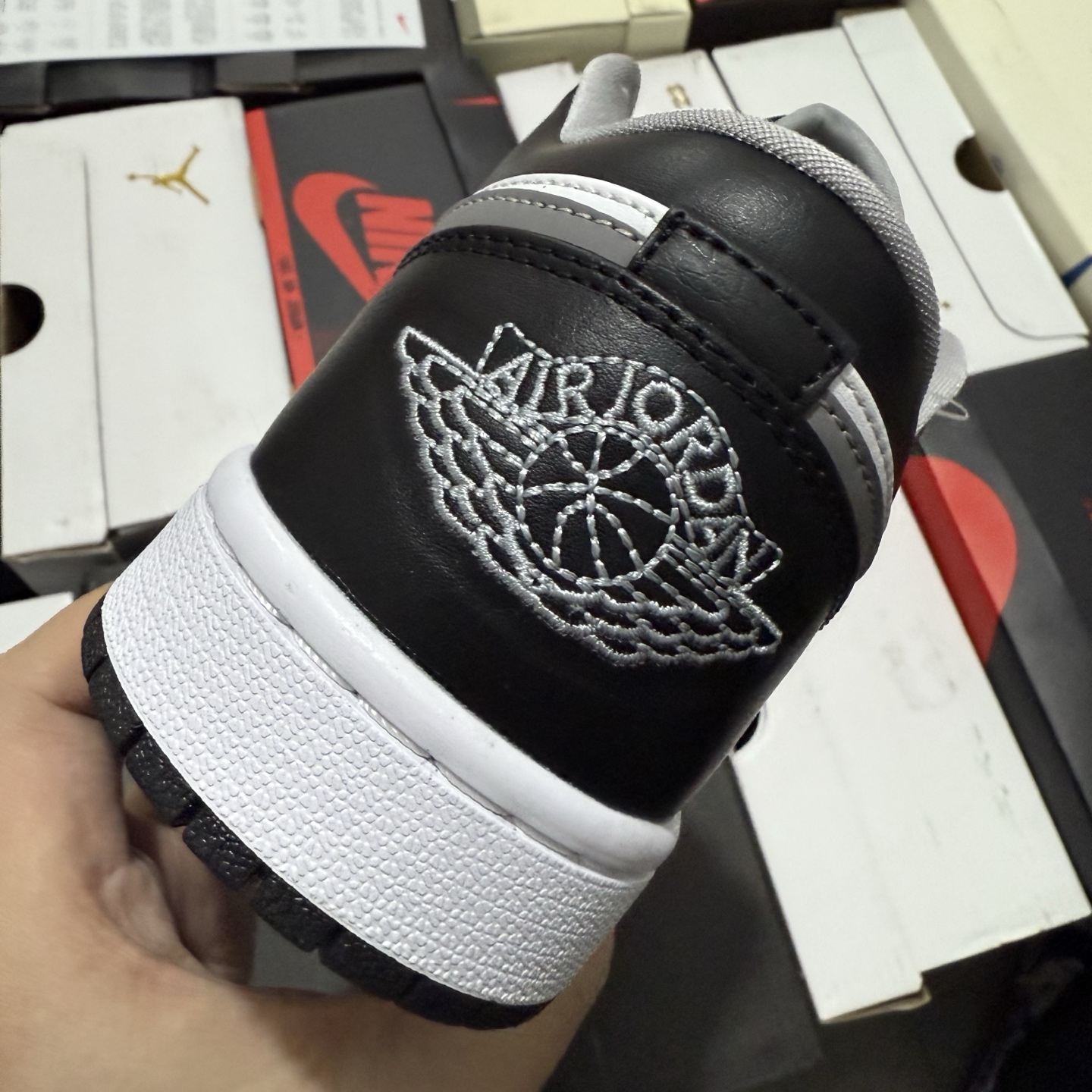 Nike Jordan 1 Low Black Light Smoke Grey Gym Red 553558-040