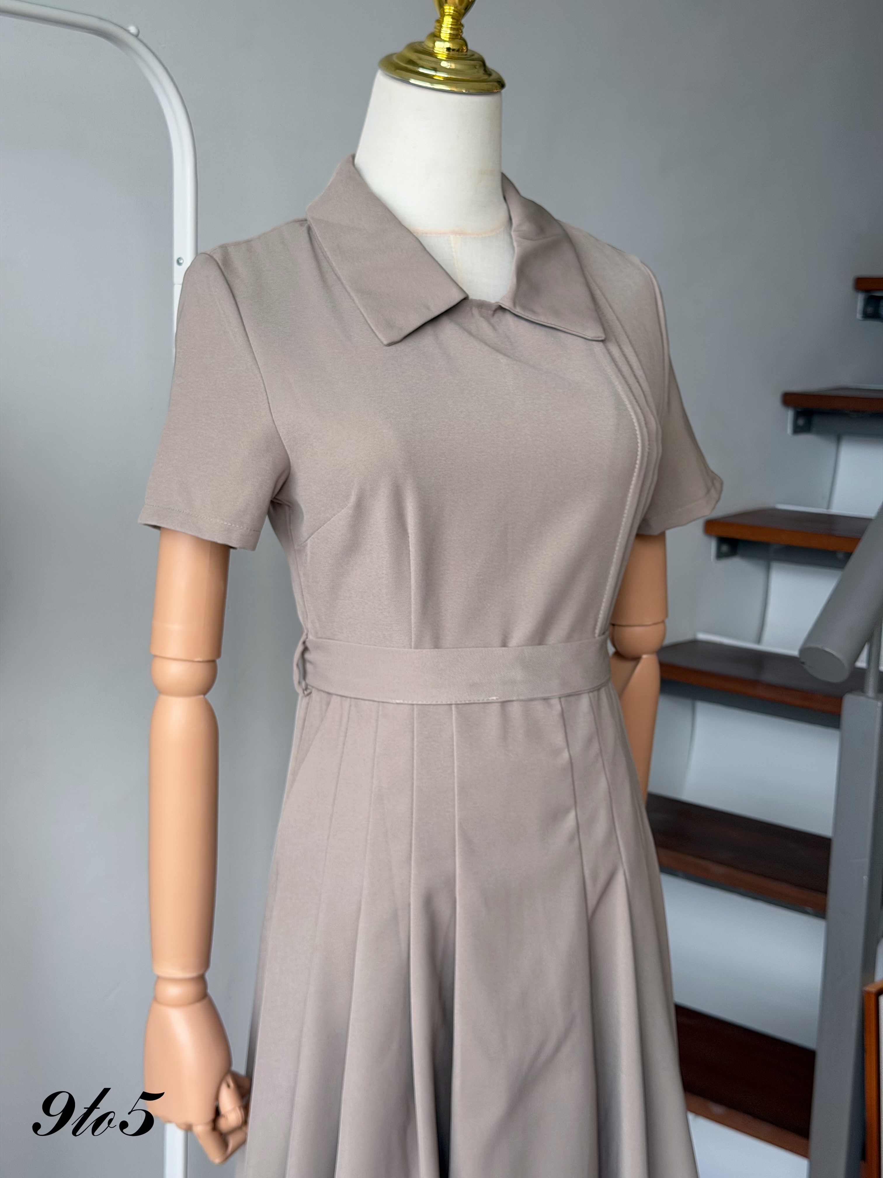 D2385 Collared Pleated Midi Dress - 3 Colors 