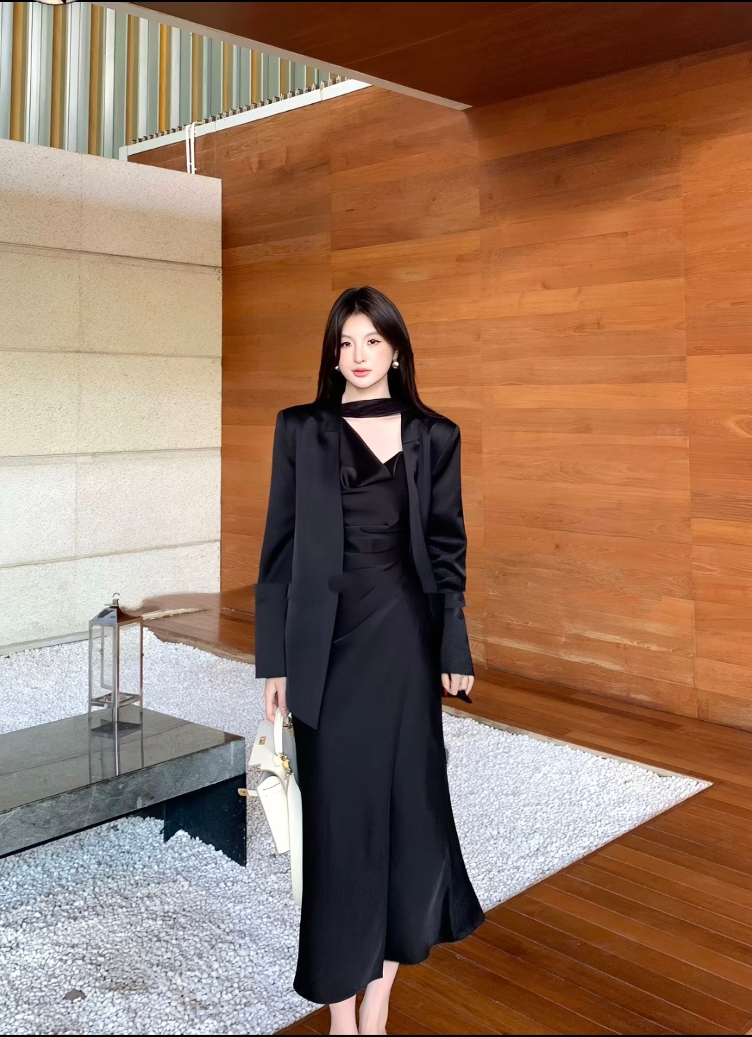 DR490千金飘带连身裙