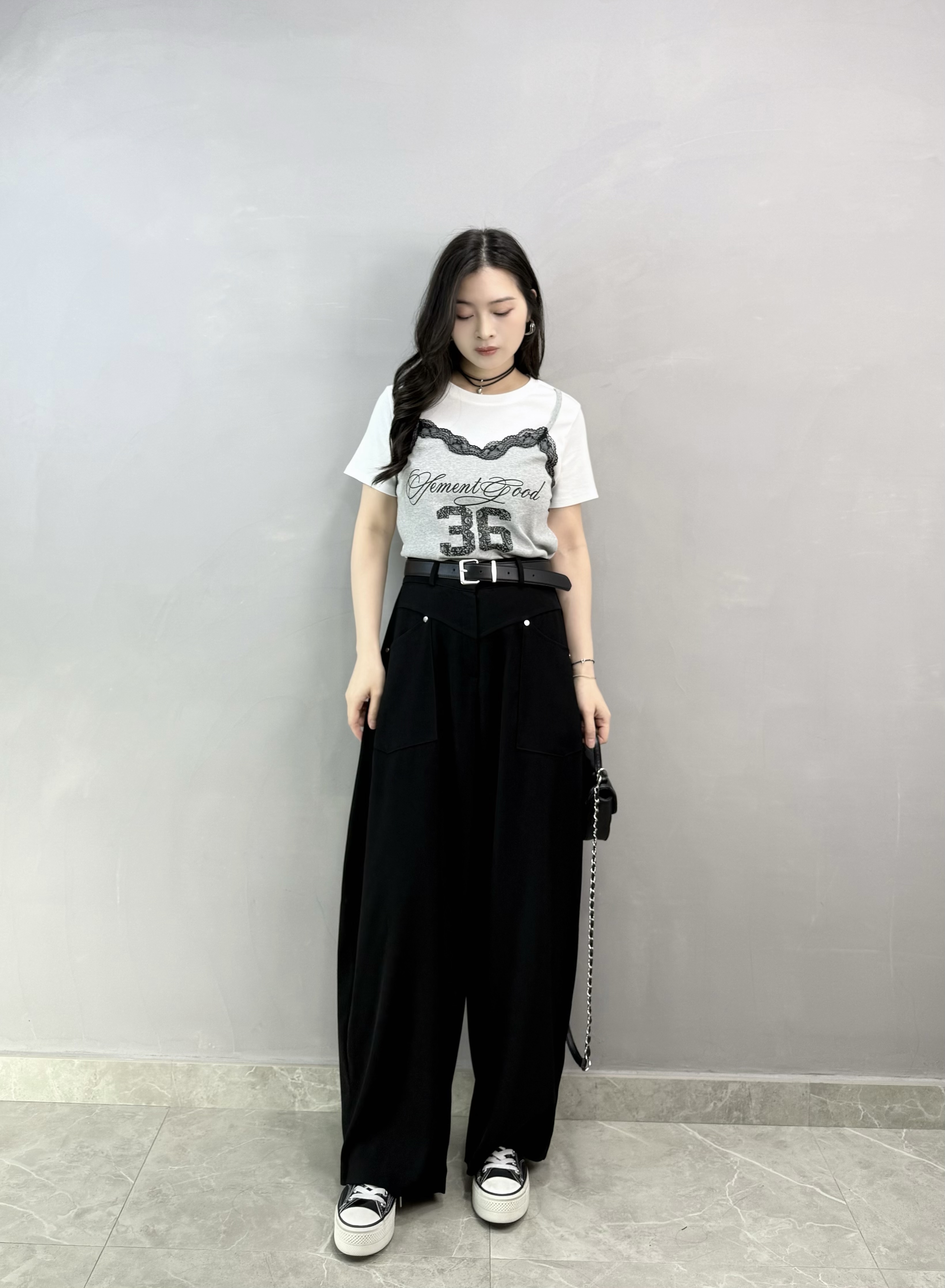 L82 假兩件Lace數字Tee