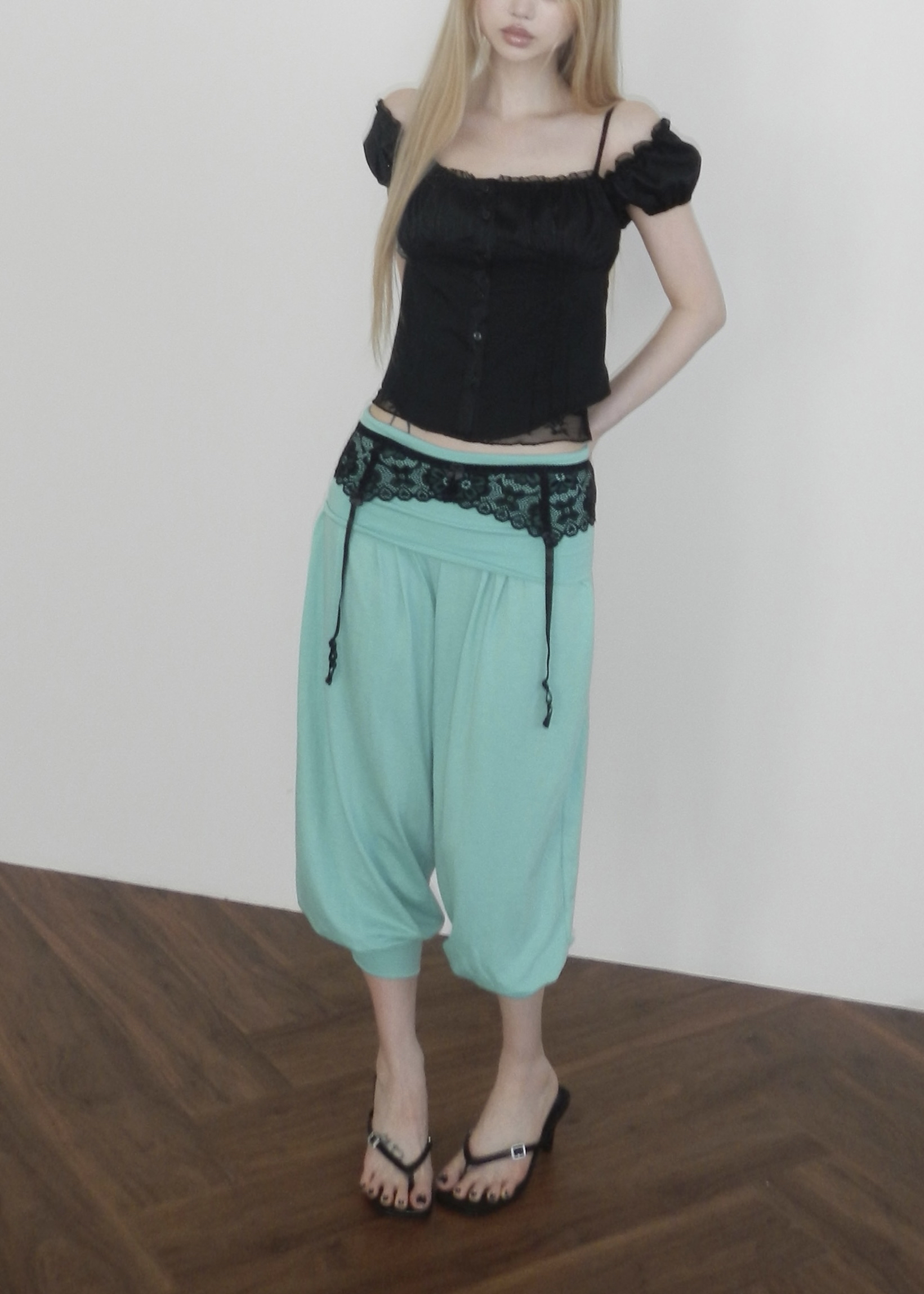 Foldover Waist Capri Pants