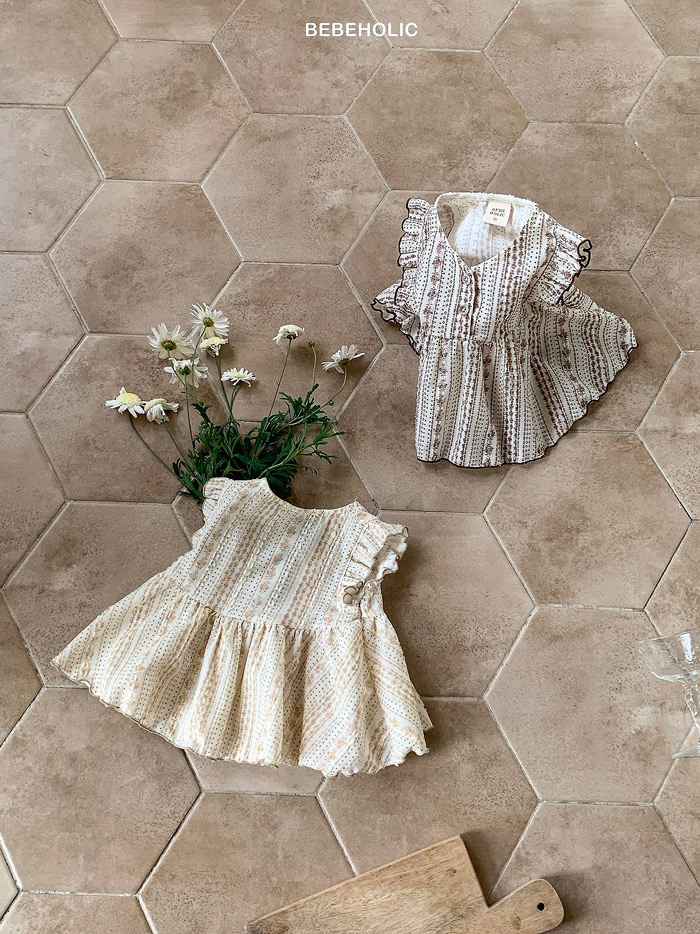 🇰🇷Bebeholic上衣