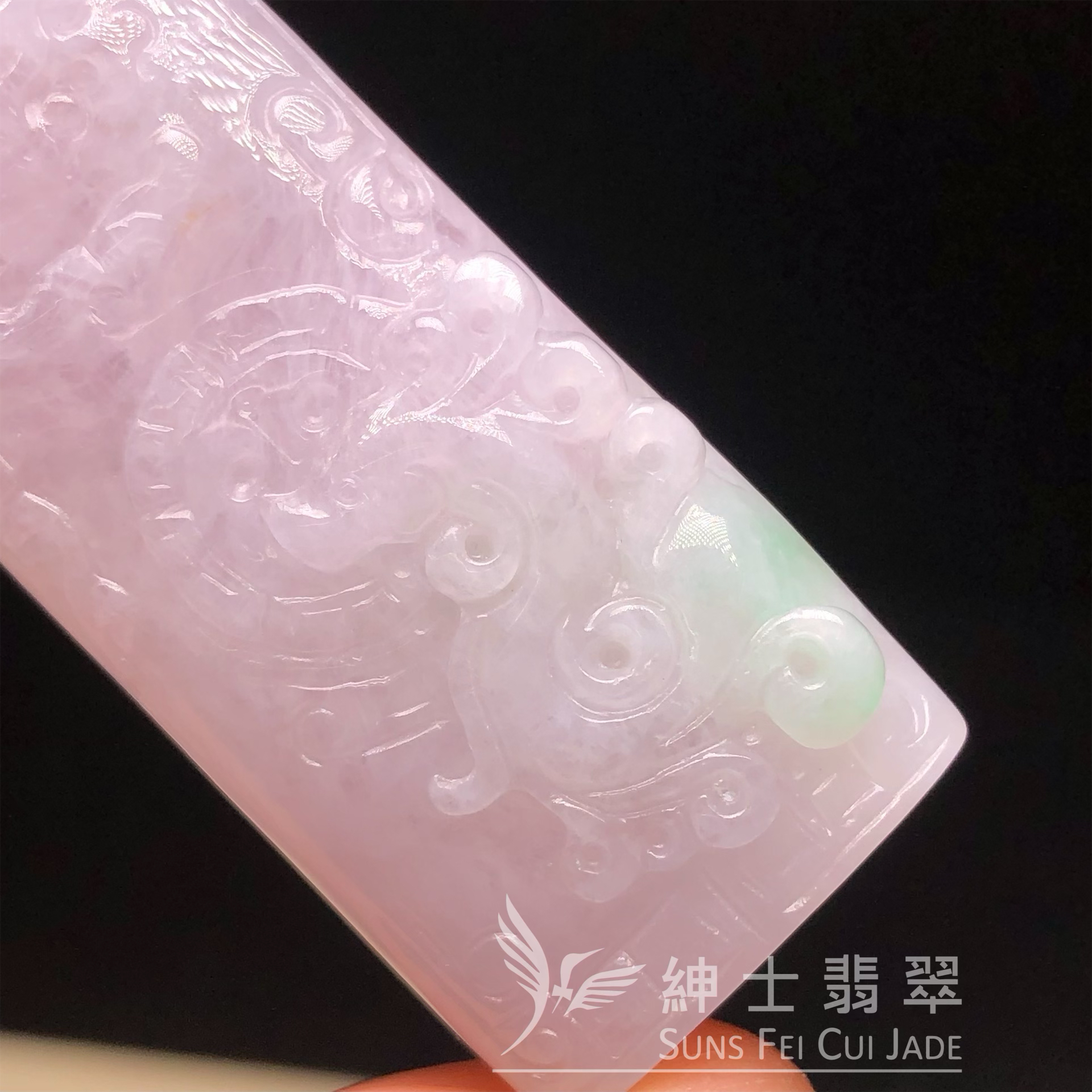 YK00169 古典雕刻飄翠吊墜