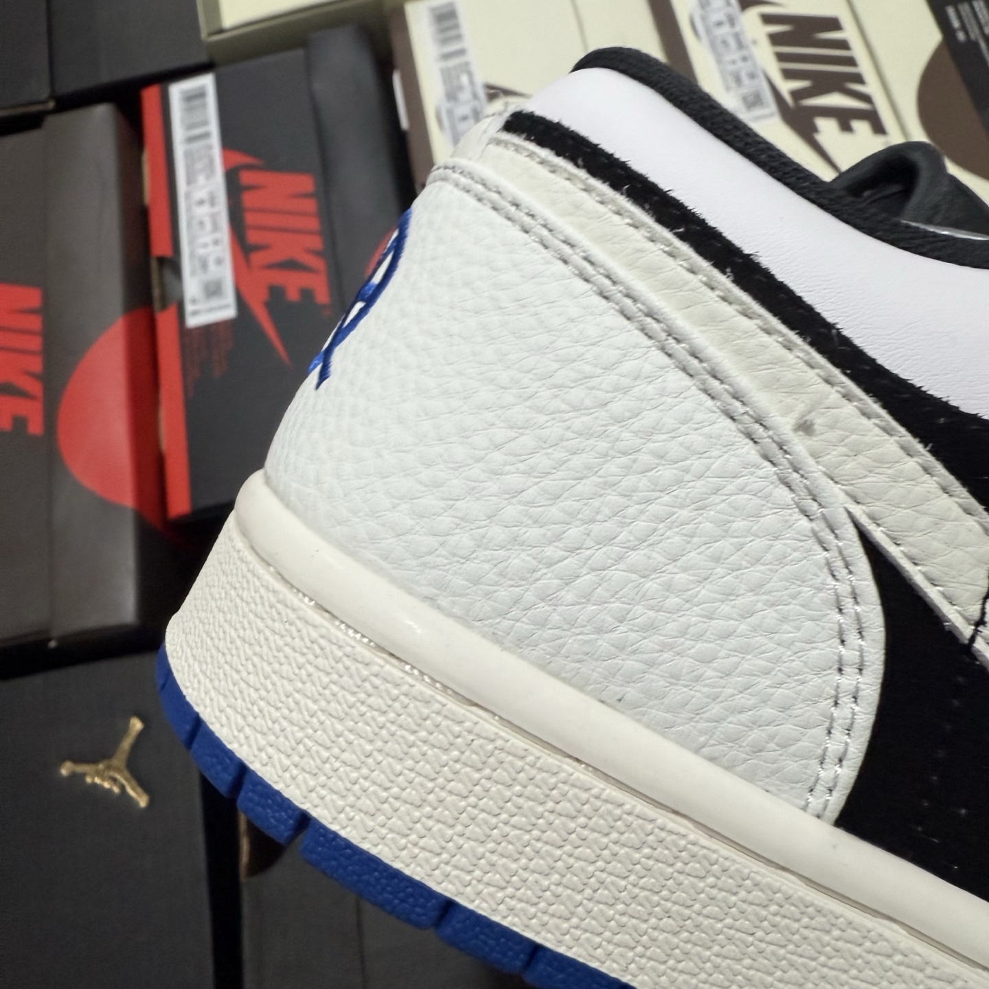 Nike Air Jordan 1 Low "Quai 54" HQ0764-001