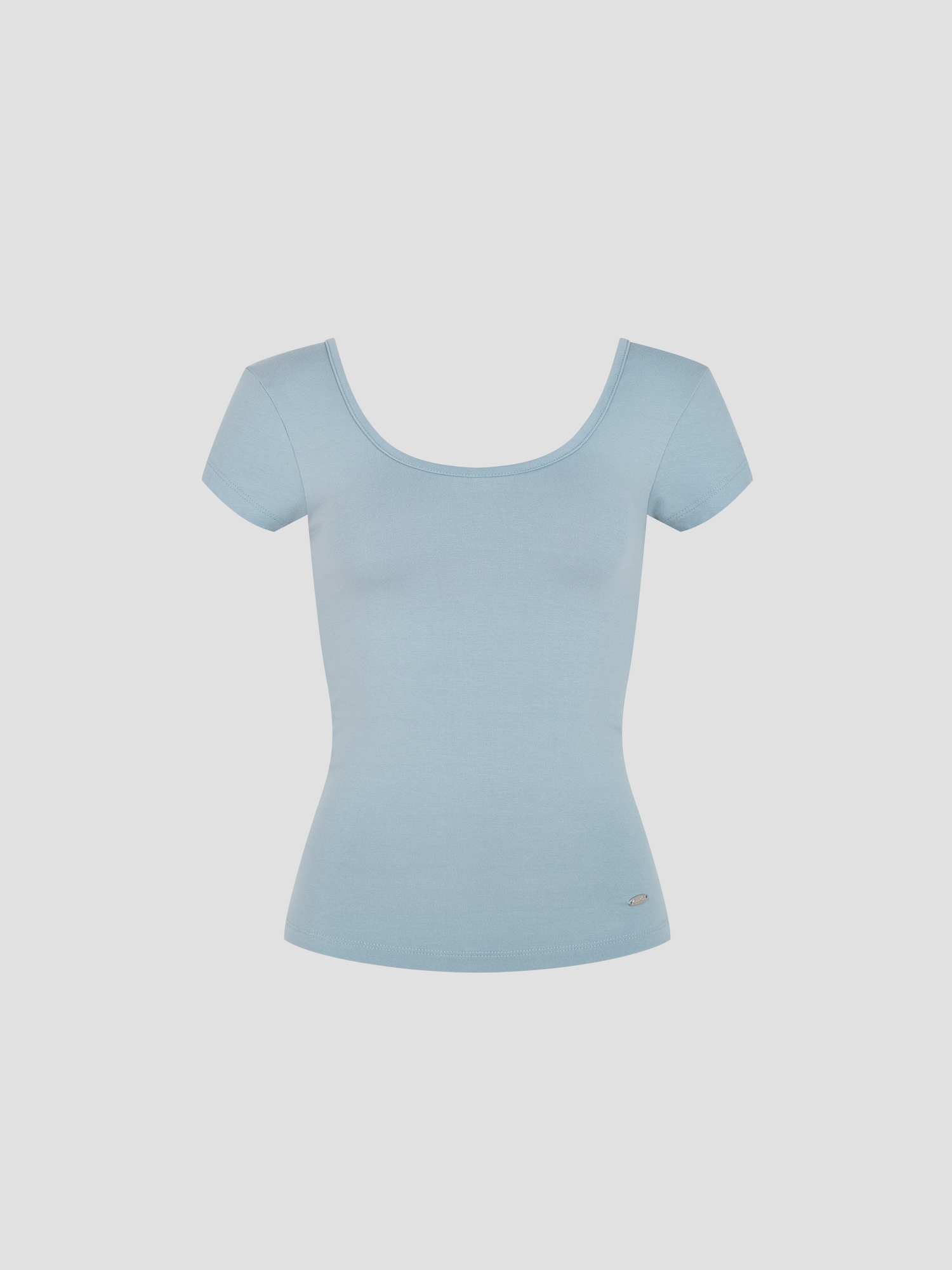 預購_Back open short-sleeved T-shirt by Conch