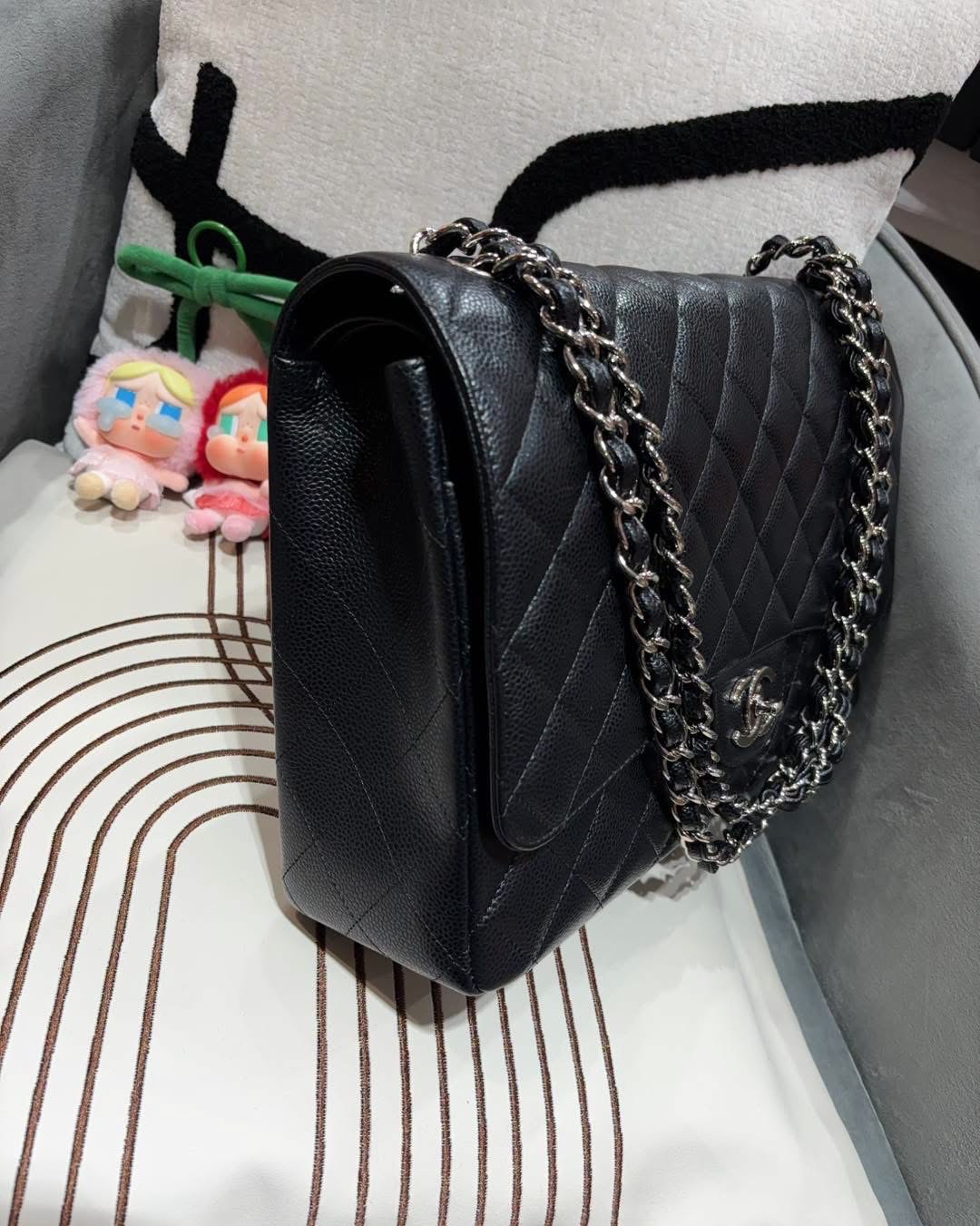 Chanel maxi jumbo A58601 黑色荔枝牛皮 100%Authentic ,98%new 閑置品 ✅card✅購買證書✅dust bag✅box ✨專門店售價$ 102500✨ 