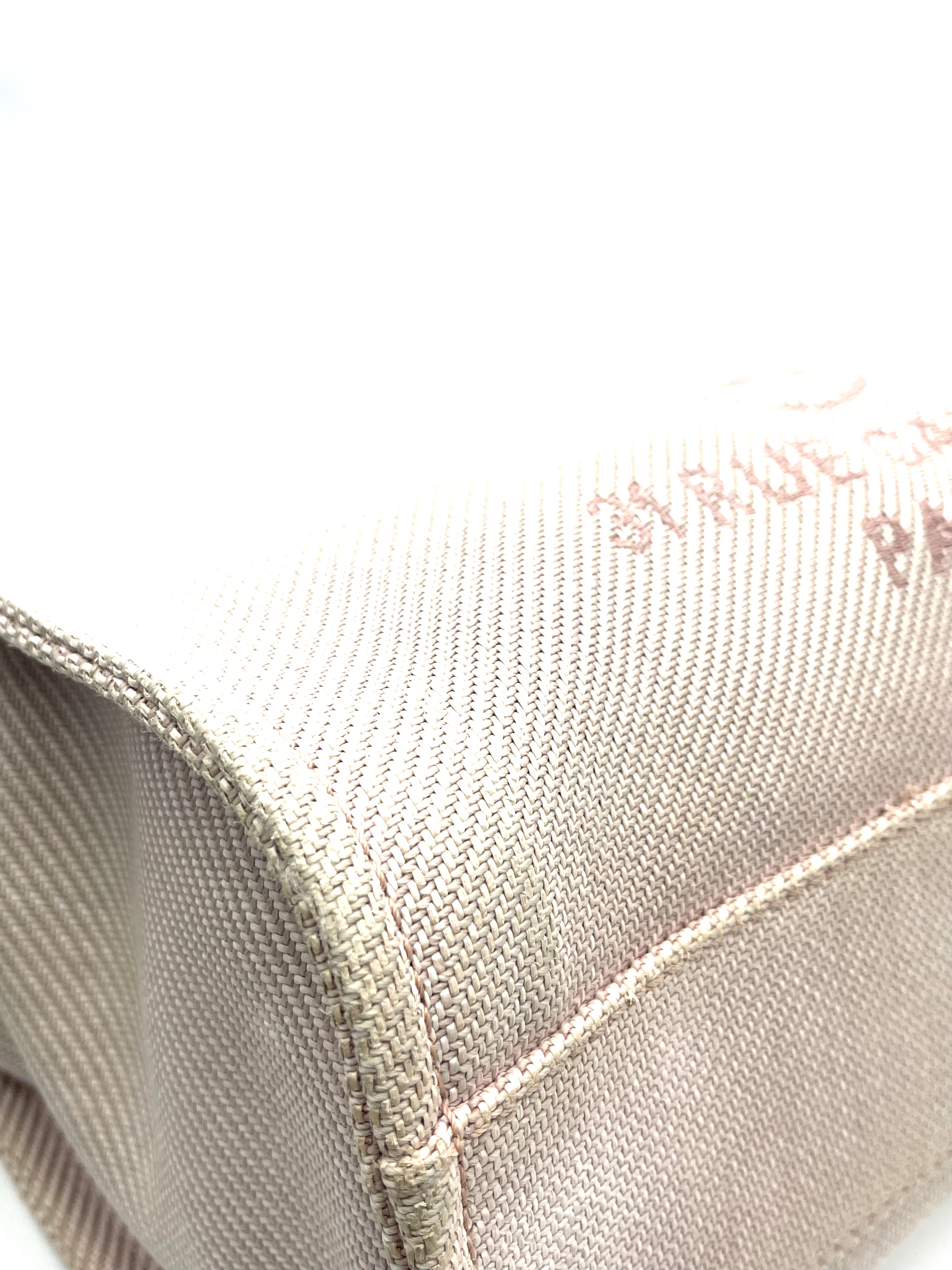 Pre-owned Chanel Deauville Tote / Product Code: 26040306