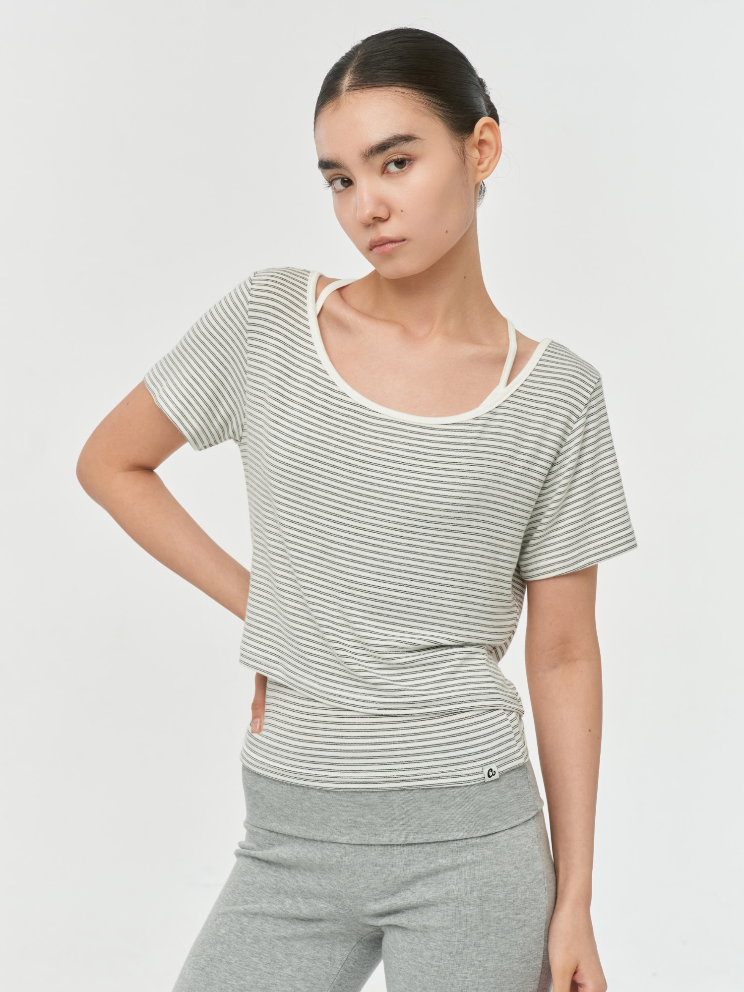 預購_Stripe Layered Sleeveless T-Shirt Set by Conch