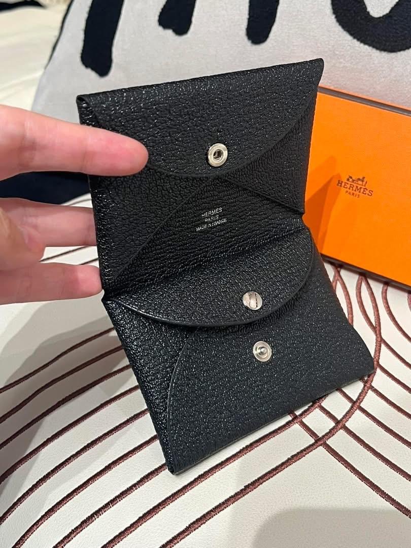 全新 Hermes calvi duo ,noir 山羊皮 全新 100%Authentic,100%new✅box 