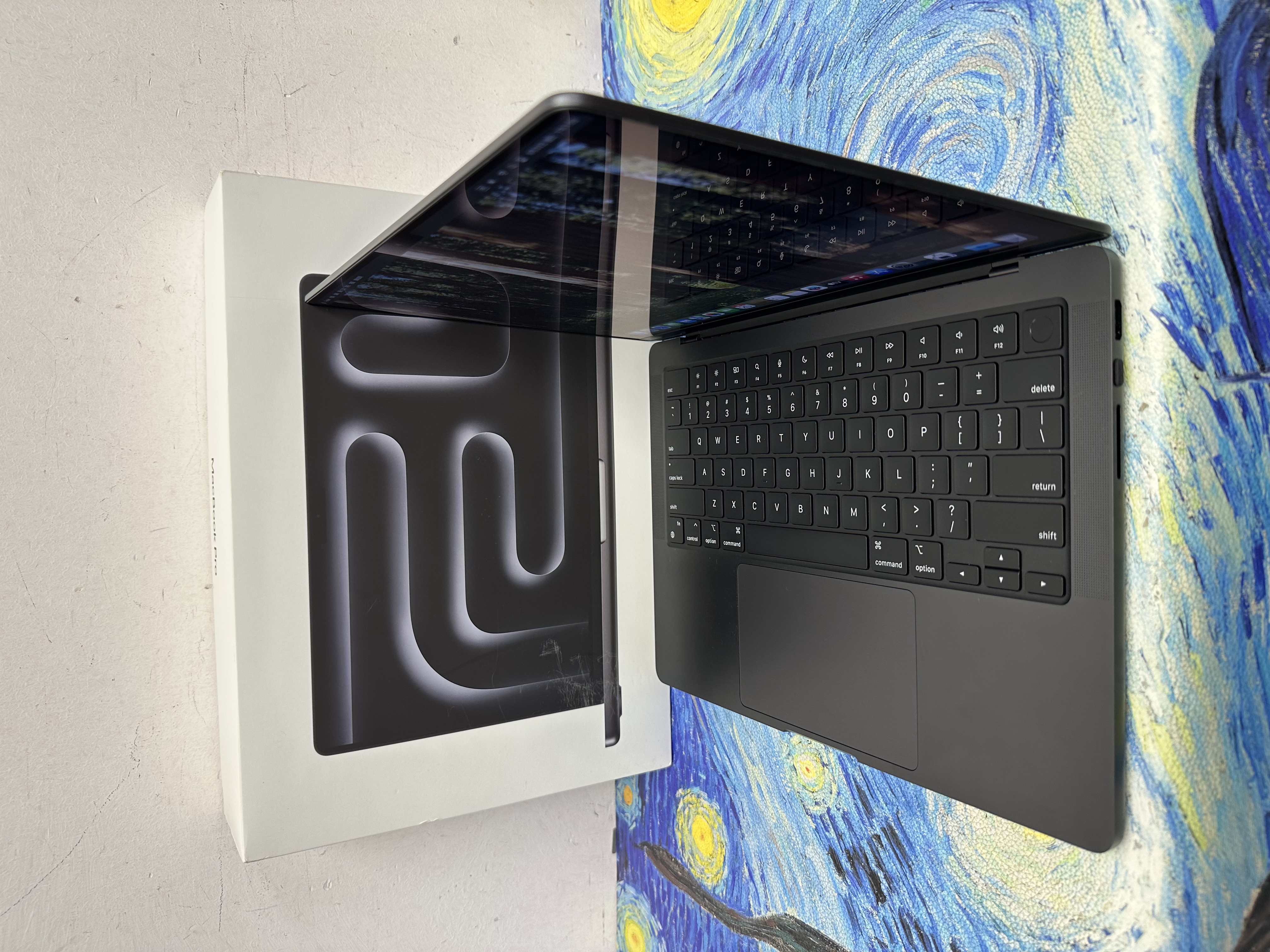 #6176 Apple MacBook M4 Pro 2024 M4 Pro CPU/24GB Ram/512GB SSD/16核心GPU/Liquid Retina XDR Mon/14吋/黑色/ MacBook Pro M4 / MacbookPro M4 Pro / Laptop / Notebook / Ultrabook / Netflix/ YouTube / Black/