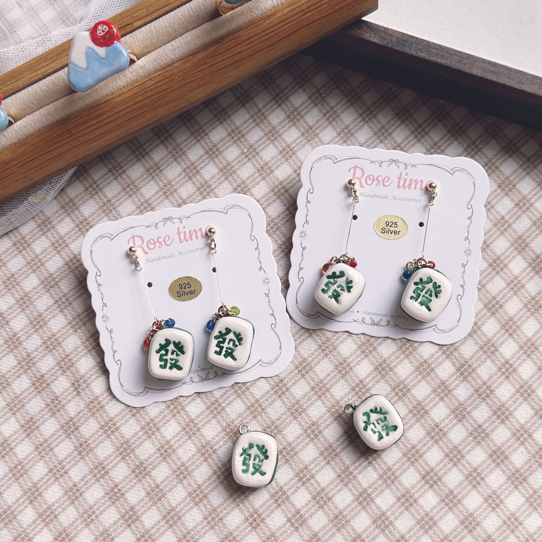 手繪 麻雀🀄️打牌 發財耳環