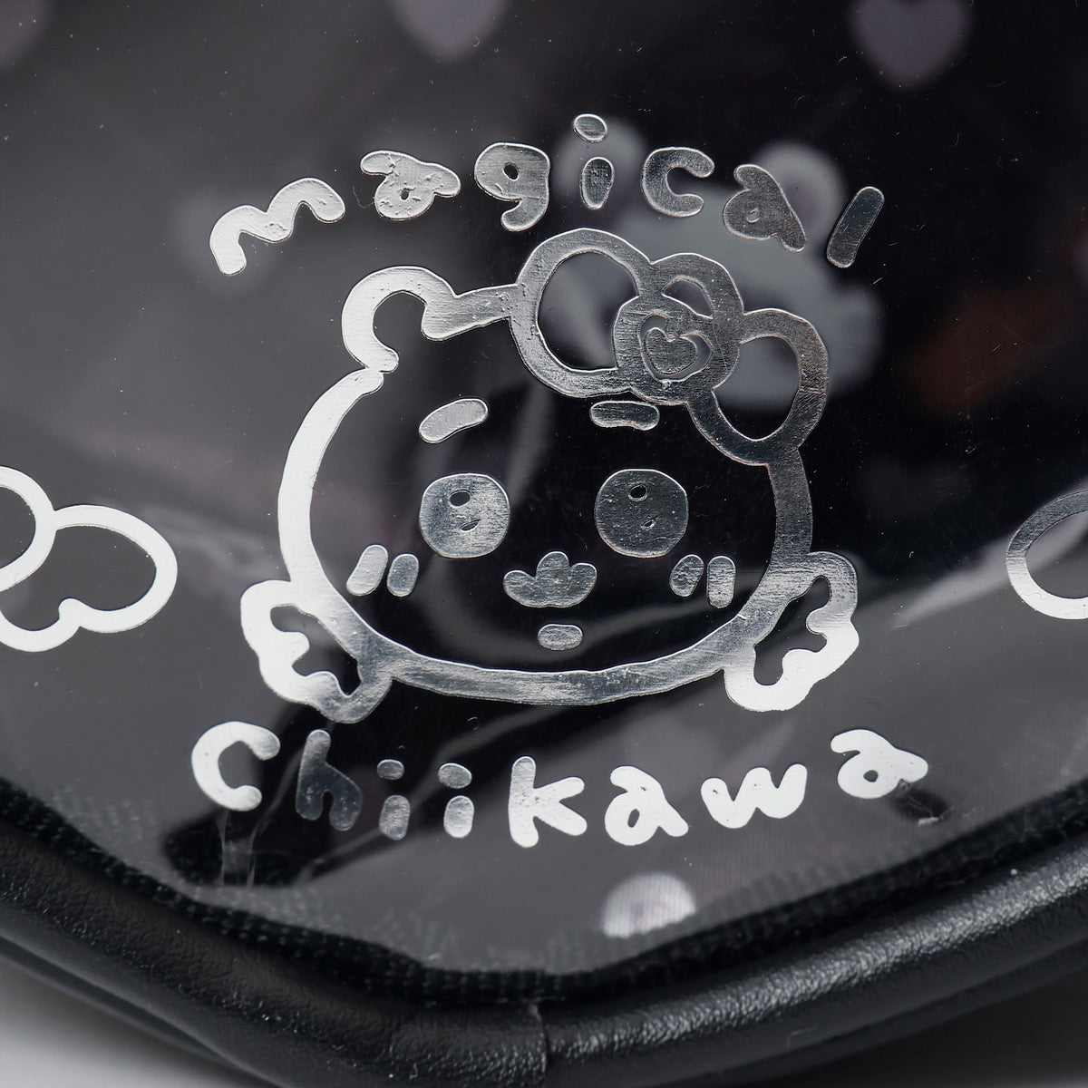 🎀【預訂】 Chiikawa 心形款單肩包