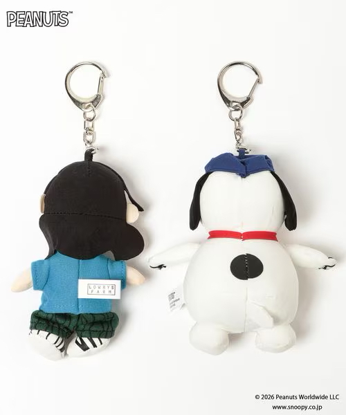 日本LOWRYS FARM聯名 Snoopy 史努比 x LOWRYS FARM 聯乘版 日本🇯🇵限定  Snoopy 史努比 x LOWRYS FARM 聯乘版 公仔掛飾 娃娃玩偶吊飾 9個款式可以選擇 全長約15～18cm  W約6～10cm 