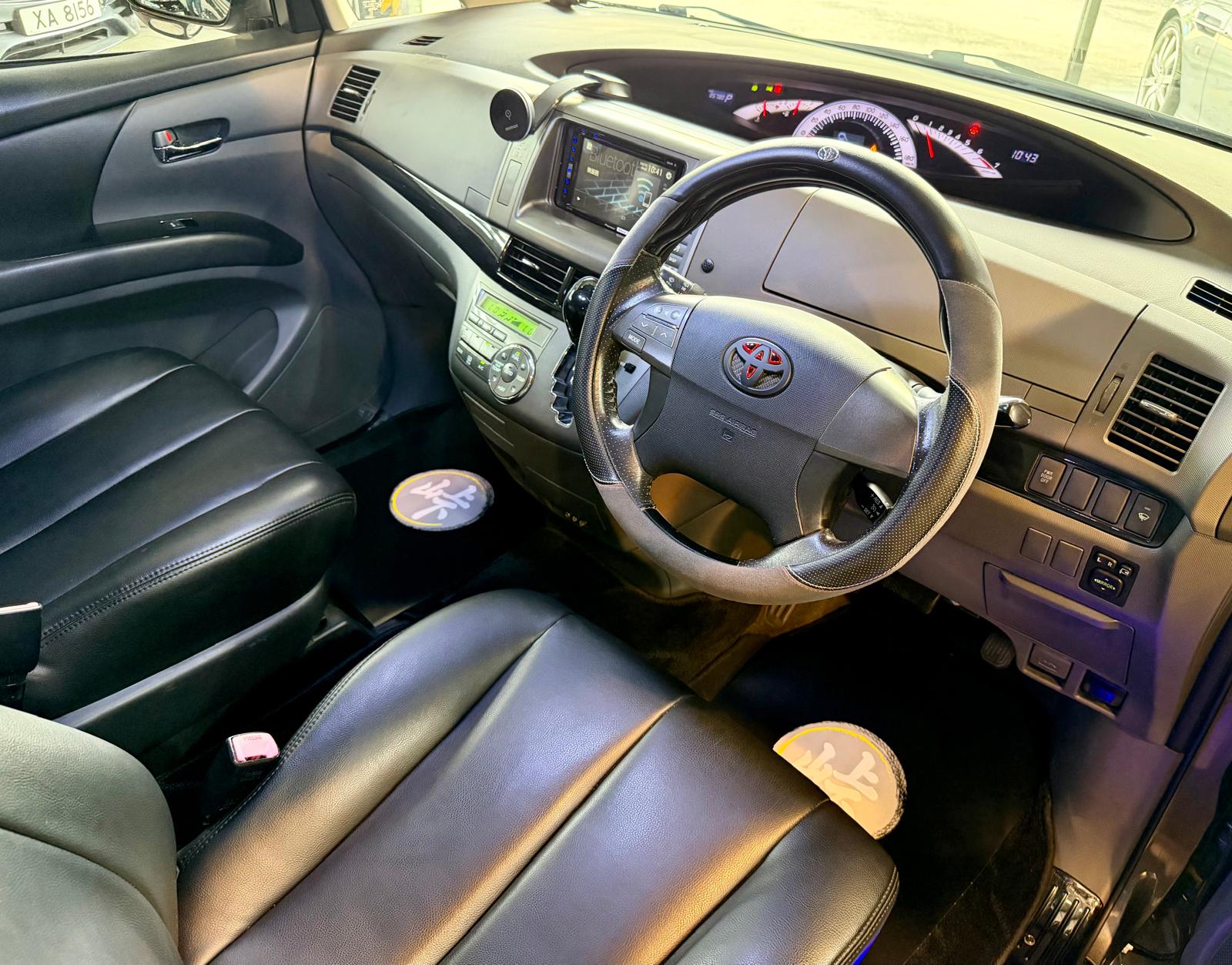 Toyota Estima 2.4 2010