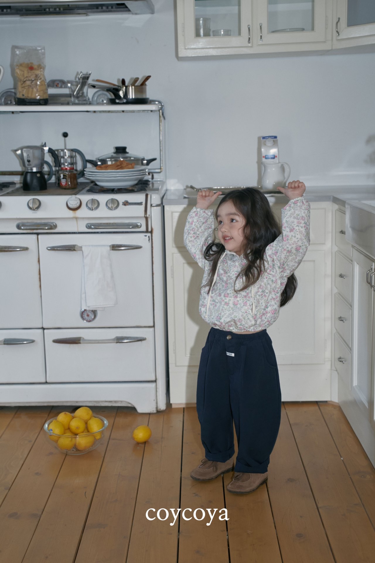 🌸預訂 韓國直送🌸🇰🇷COYCOYA兩色標籤復古寬鬆弧形長褲