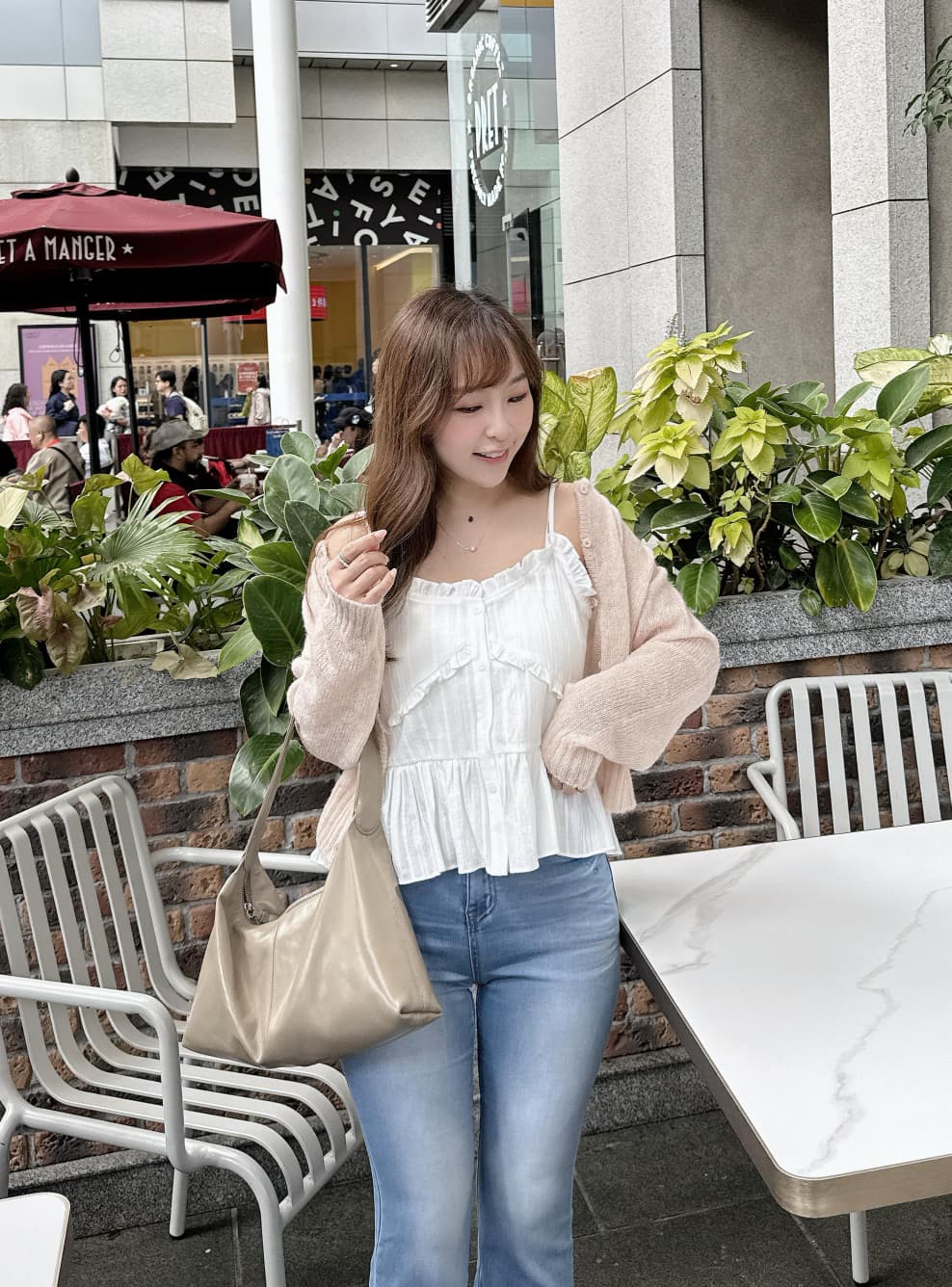 【日常甜美】荷葉邊拼接吊帶上衣