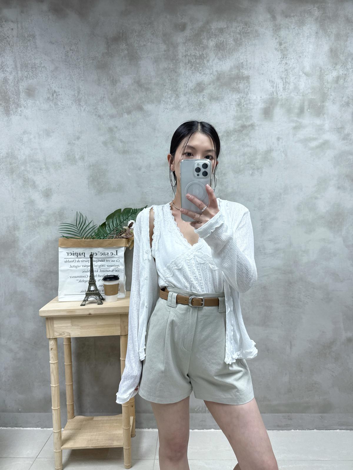 D20 ruffle 邊暗紋外套