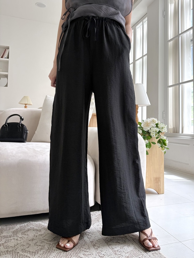 The Airy Elastic Pants (Black)