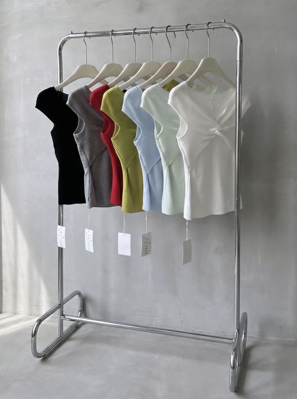 👊🏻工廠源頭直擊！馬卡龍色系針織上衣