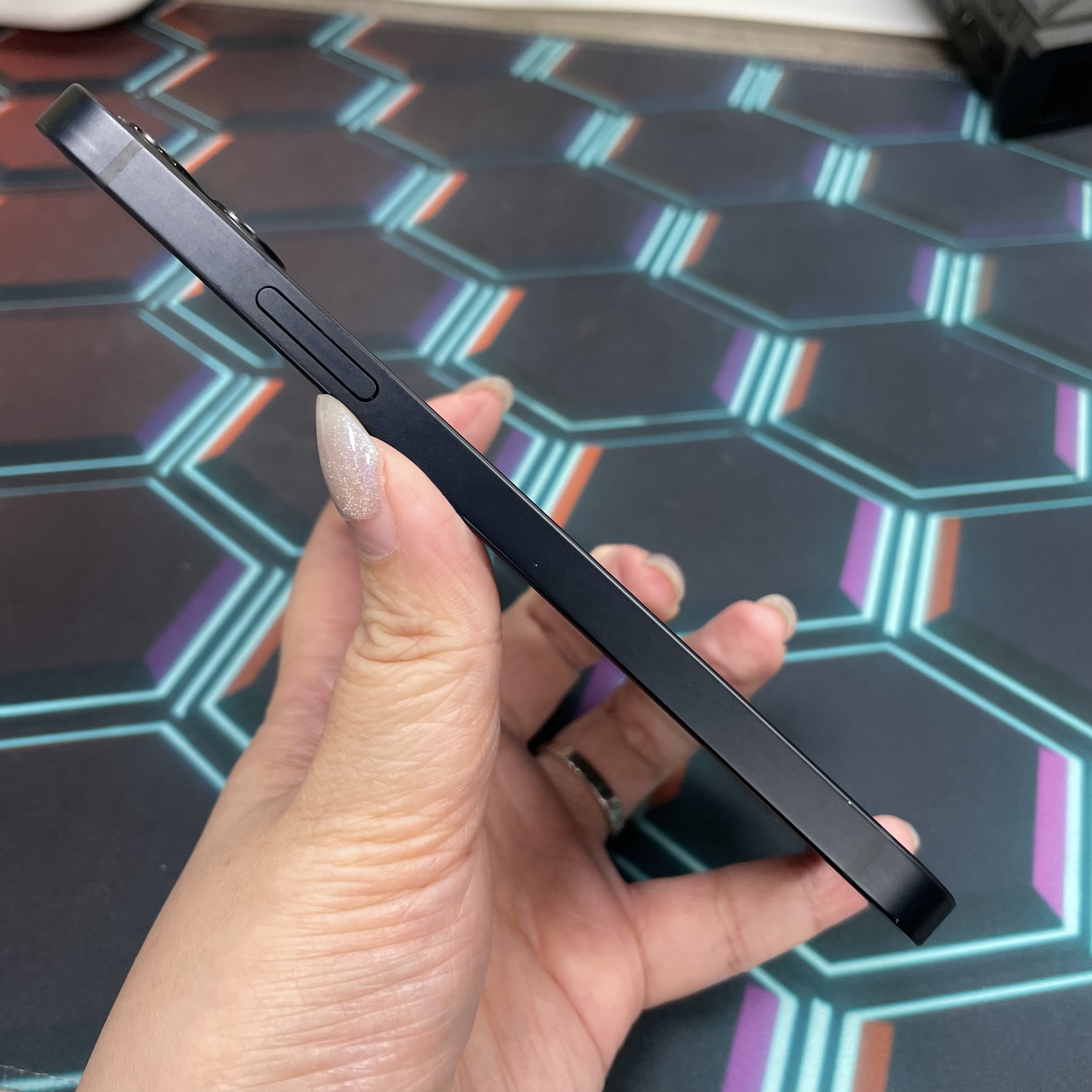 *7265 12 勁靚機 128GB 電73 黑色 black