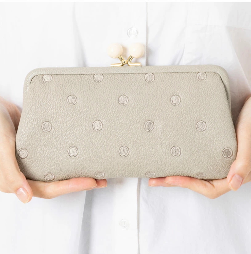 代購【 2026新色 日本 直送 Perche 超軟手感 亞克力珠  真皮 長銀包 acrylic clasp long leather wallet 】