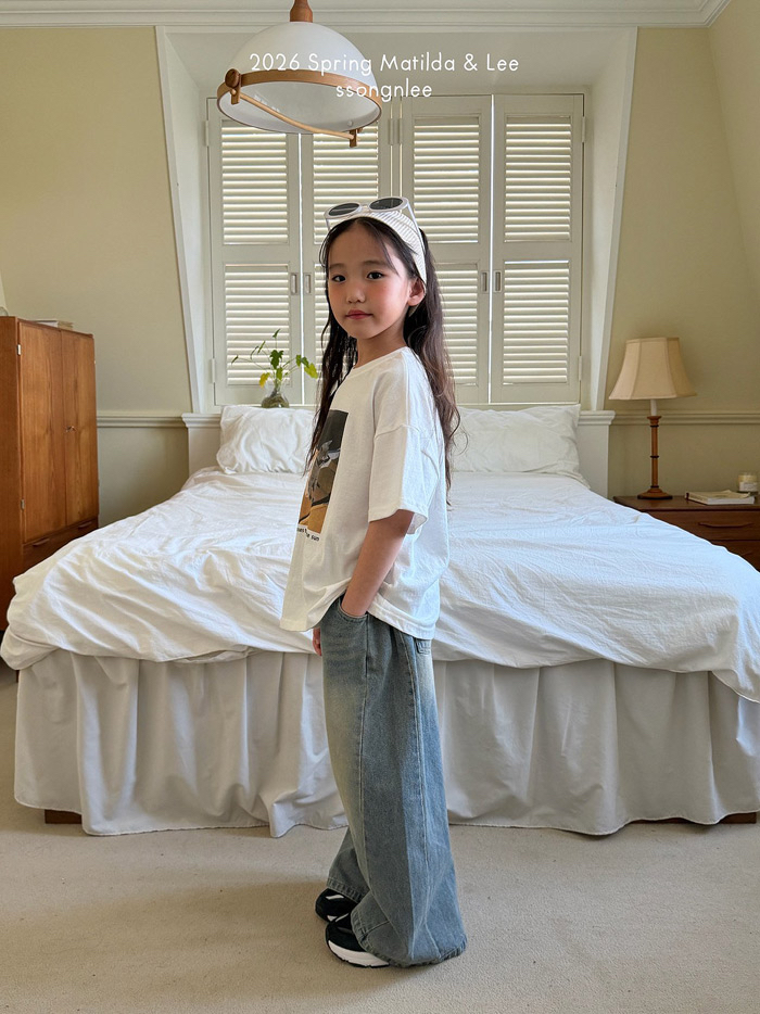 🇰🇷Matilda&Lee tee