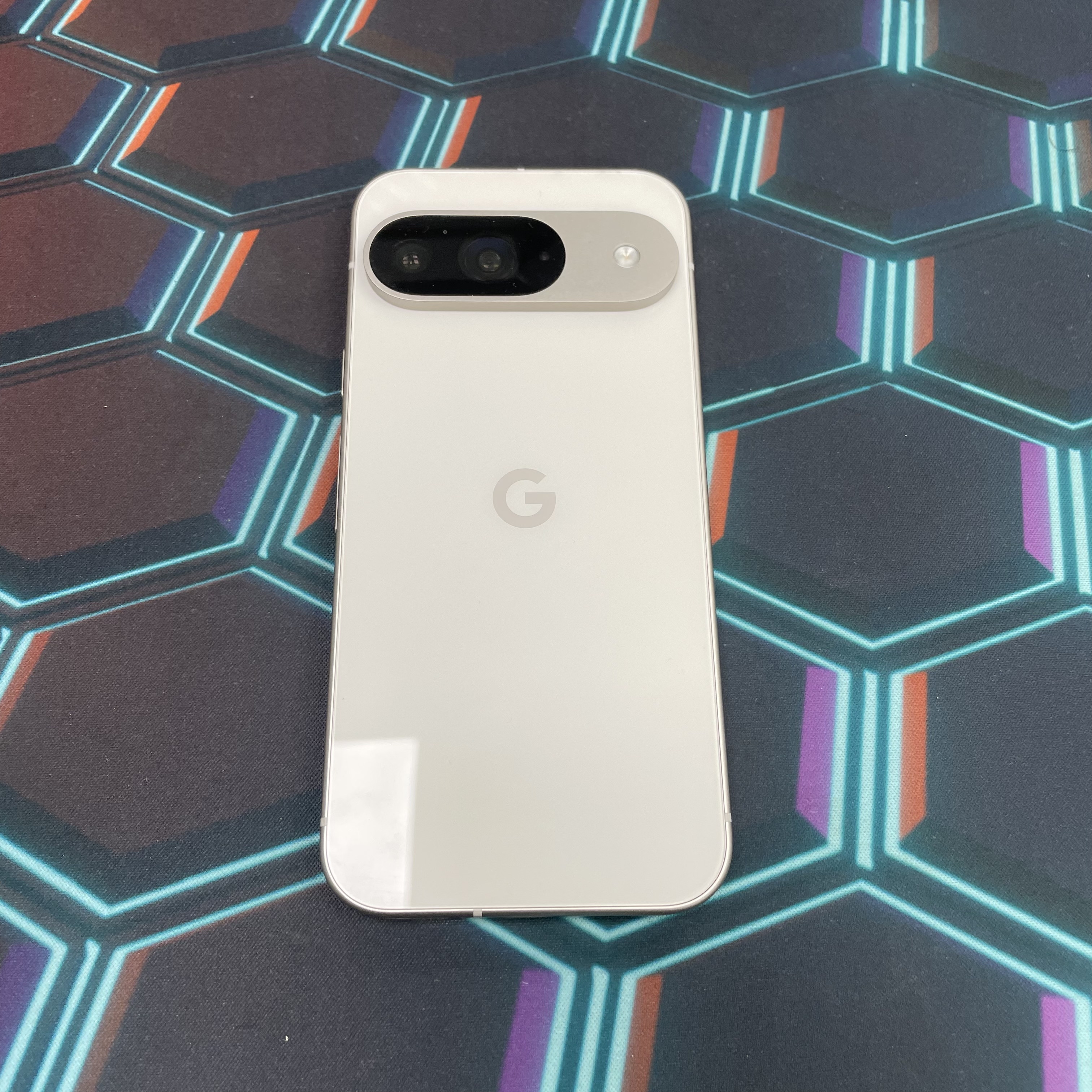Google Pixel 9 完美機 12+128GB 白色 white