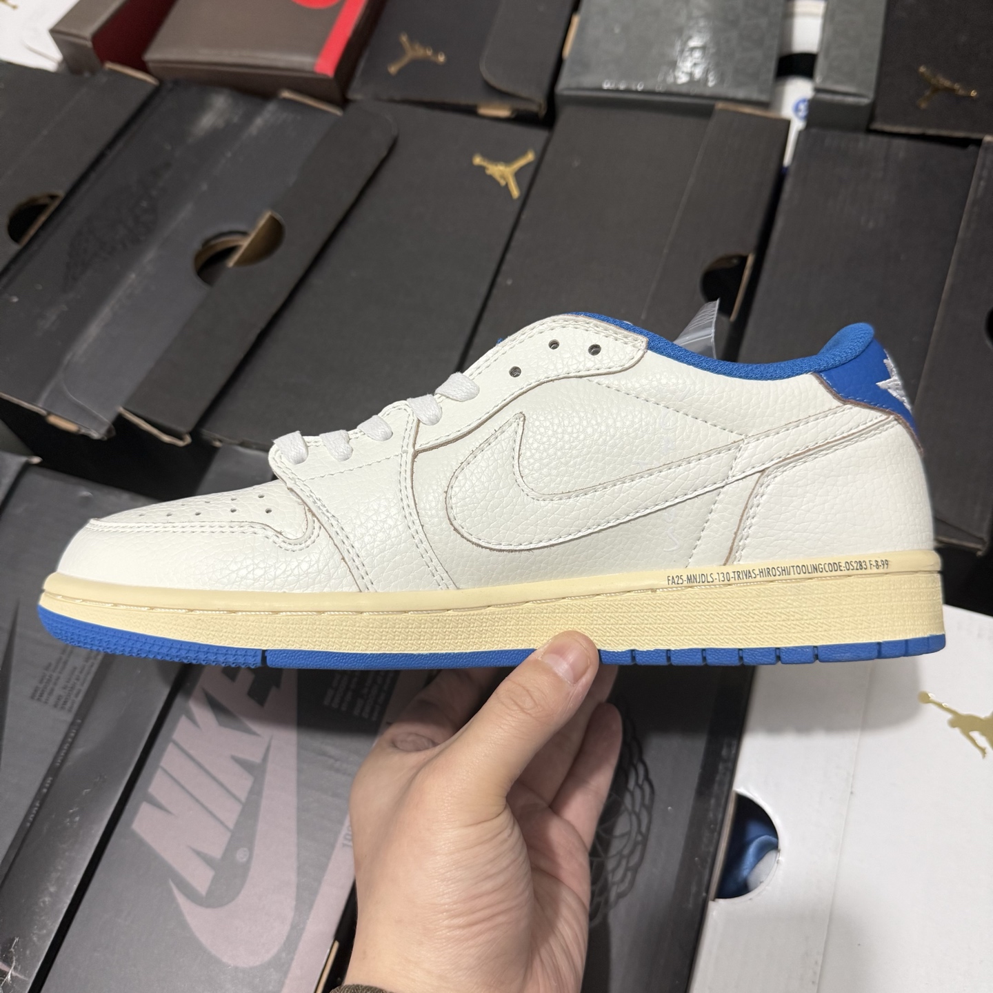  Travis Scott x Fragment Design x Air Jordan 1 Retro Low OG SP "Sail Military Blue" DM7866-104
