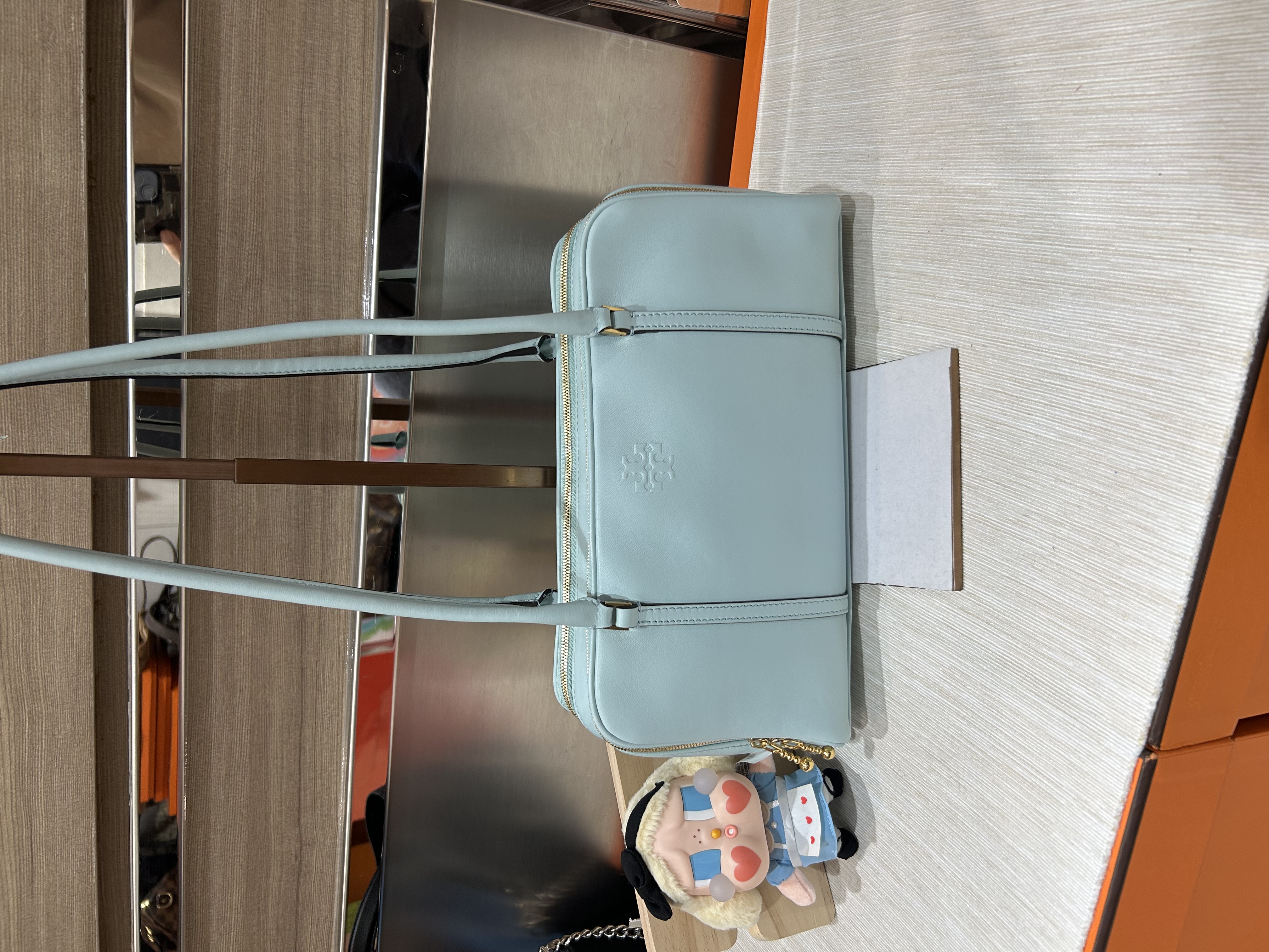 Tory Burch Shoulder Bag 100%Authentic, Unused