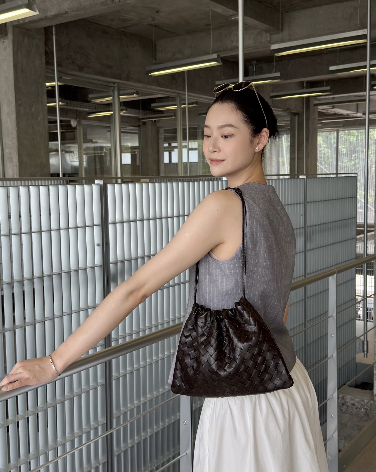 指定款式限時優惠❣️訂貨📮BV Medium Dustbag  Size 32x23cm   Color: Fondant