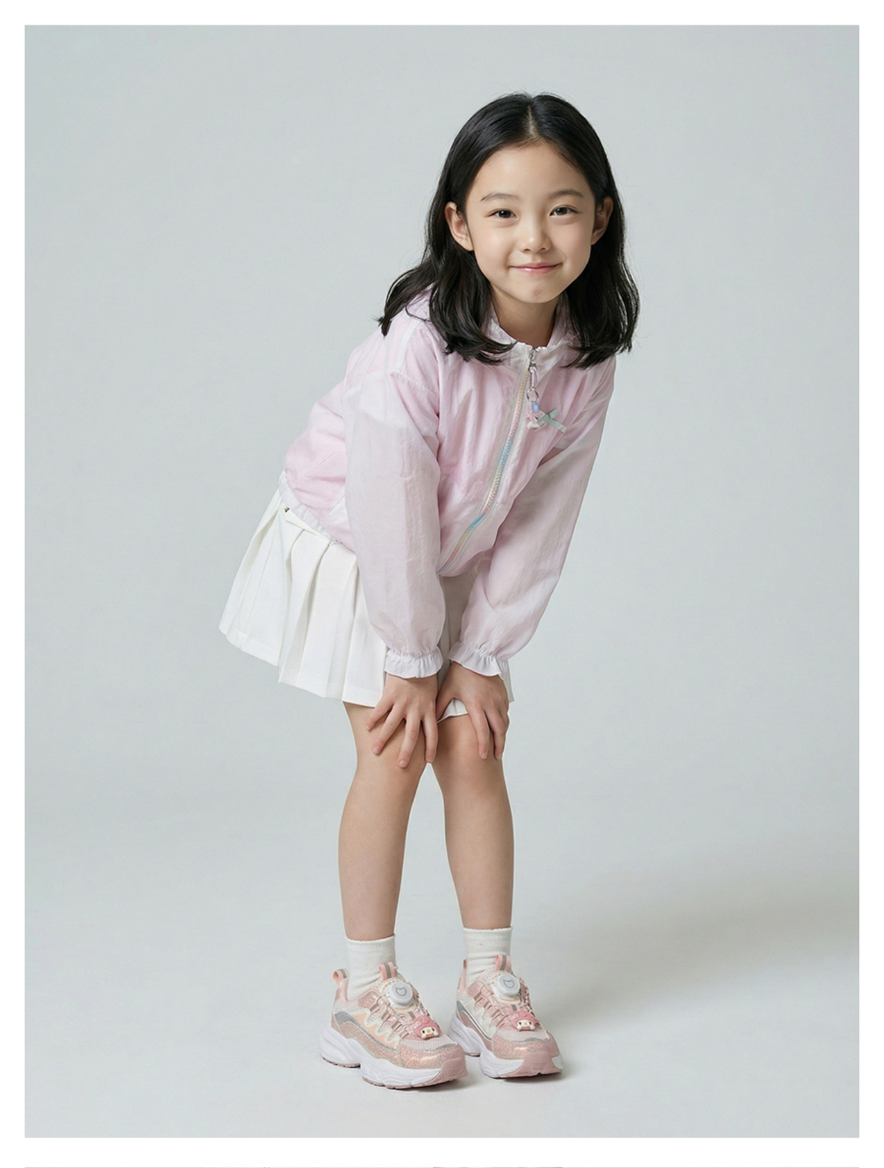 🇰🇷預訂 韓國直送🇰🇷Sanrio兩色人物裝飾撥盤式閃粉波鞋