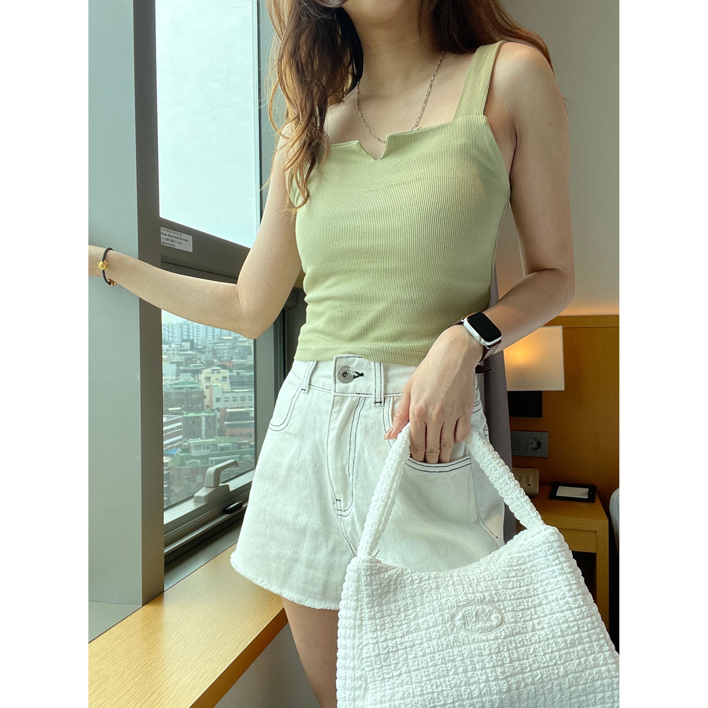 前小v 吊帶背心