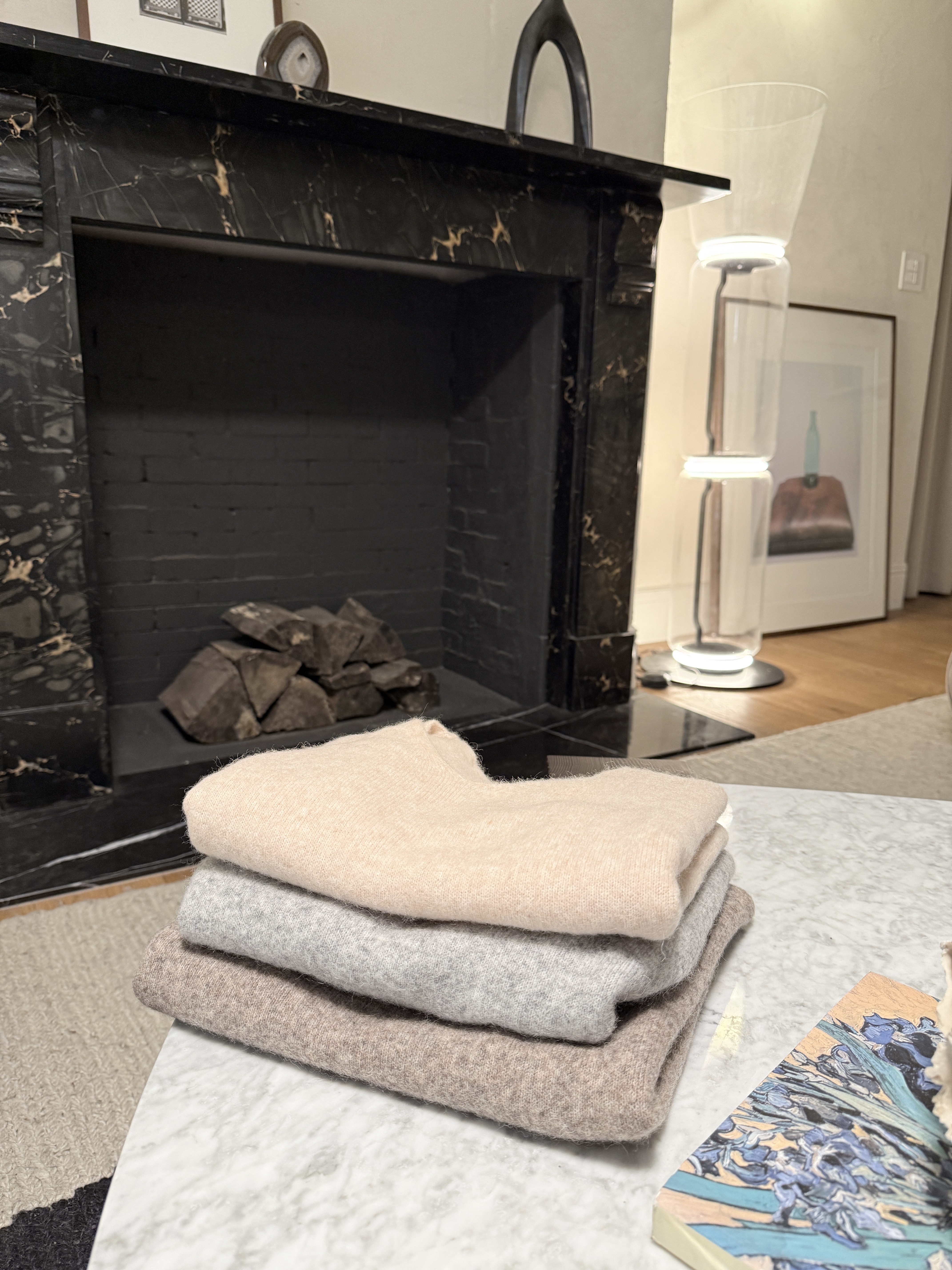 自訂款 🖤Sand Premium 毛茸茸短袖上衣  (35%wool + 35%Cashmere )