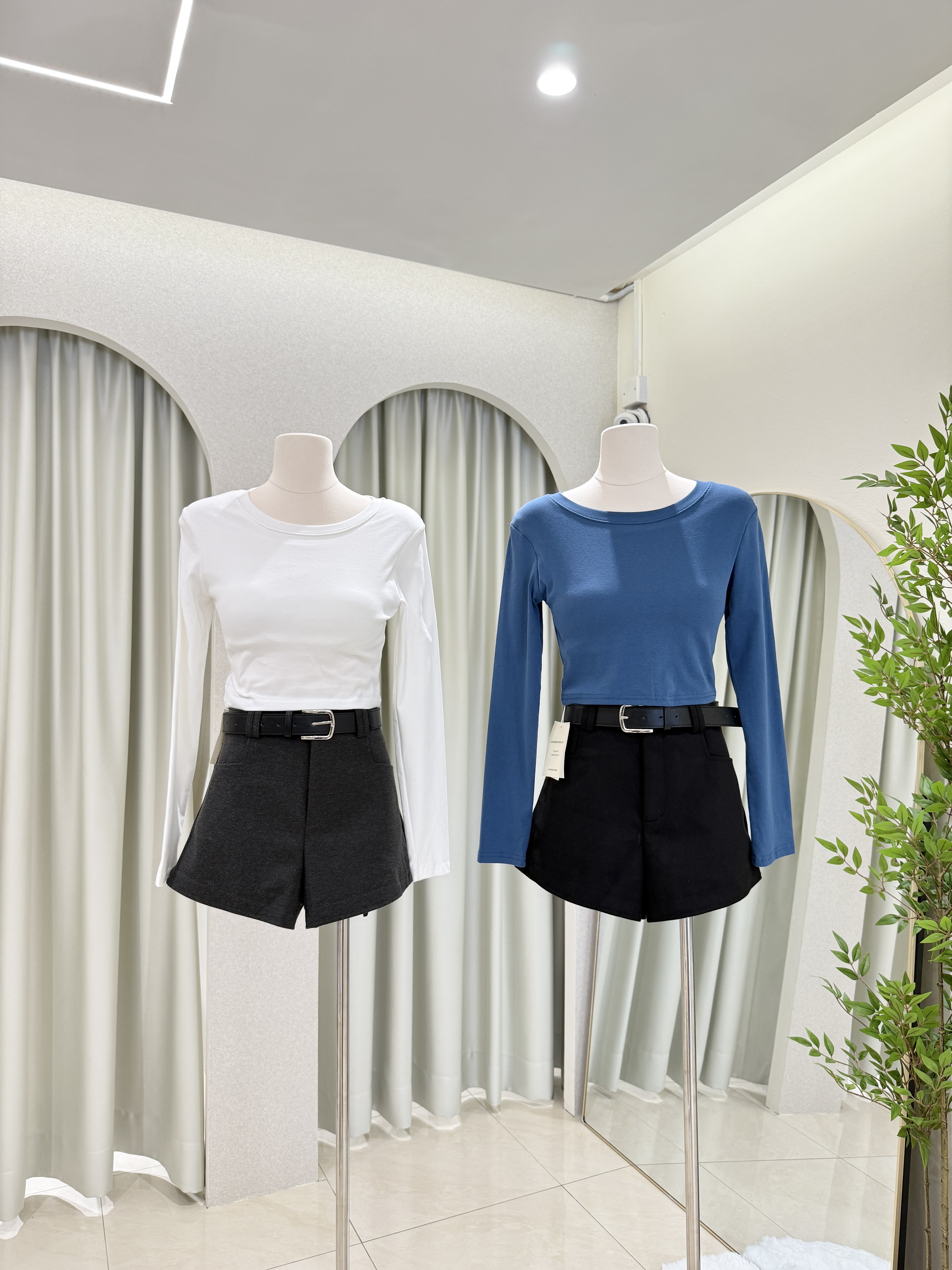 6820 百搭圆领胸垫长袖